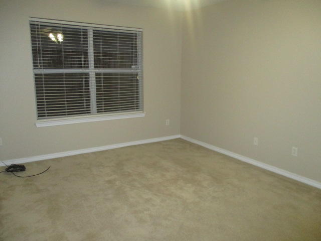 REDSTONE ESTATES - Residential Lease