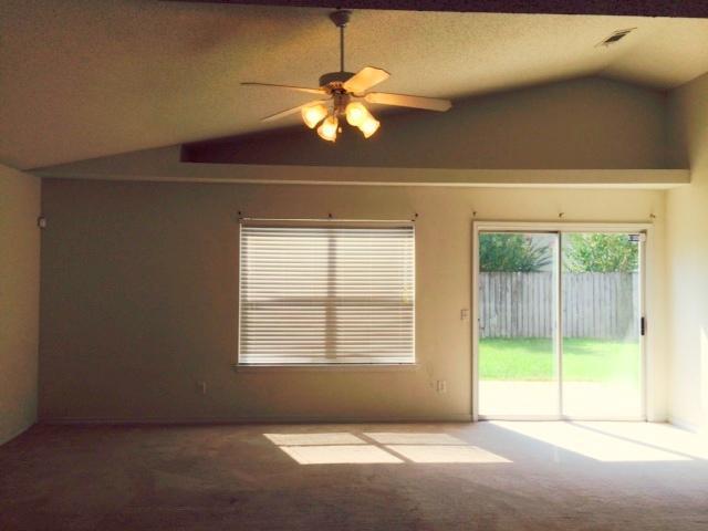 REDSTONE ESTATES - Residential Lease