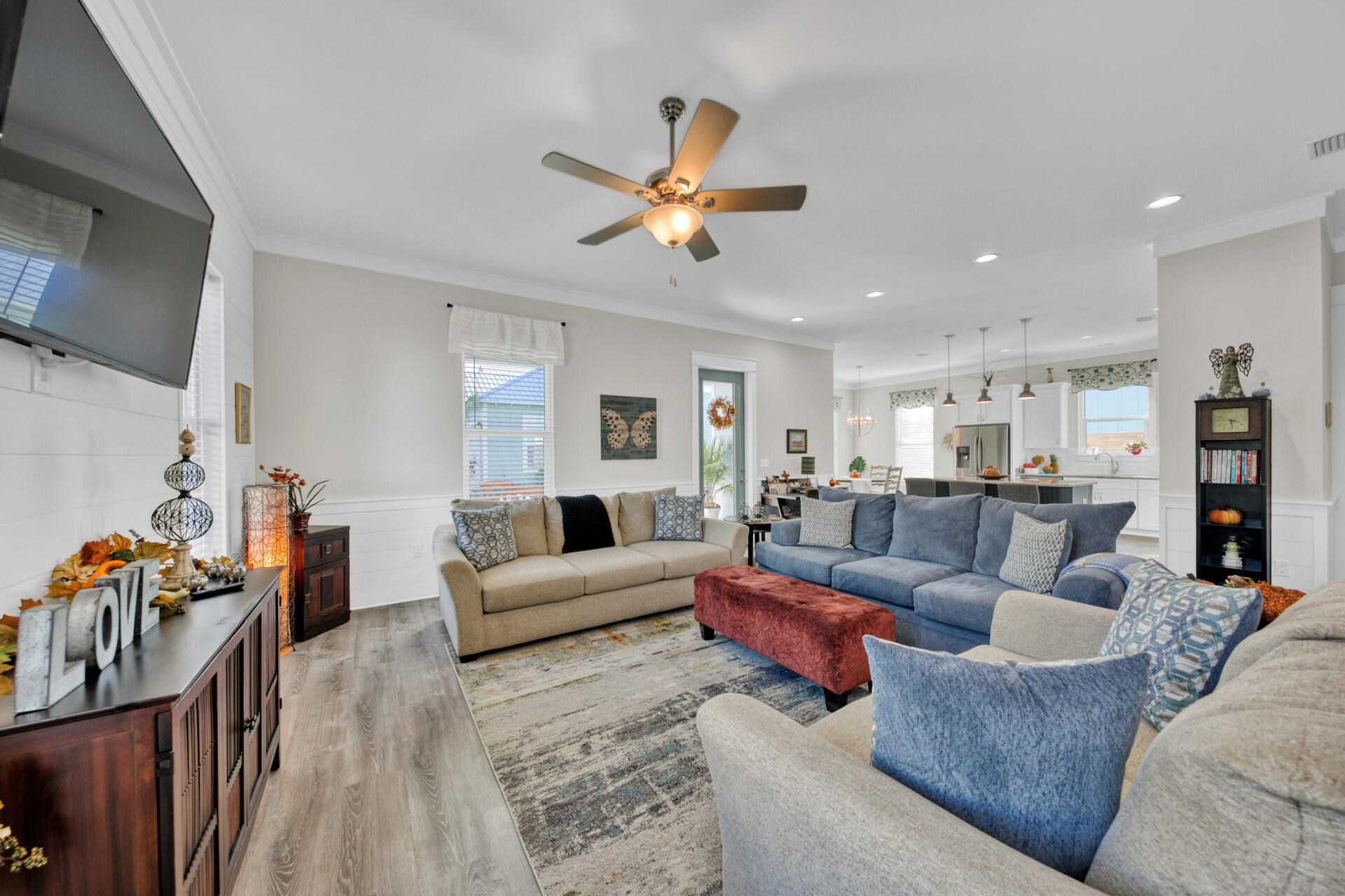 FRANGISTA BEACH 3RD ADDN - Residential