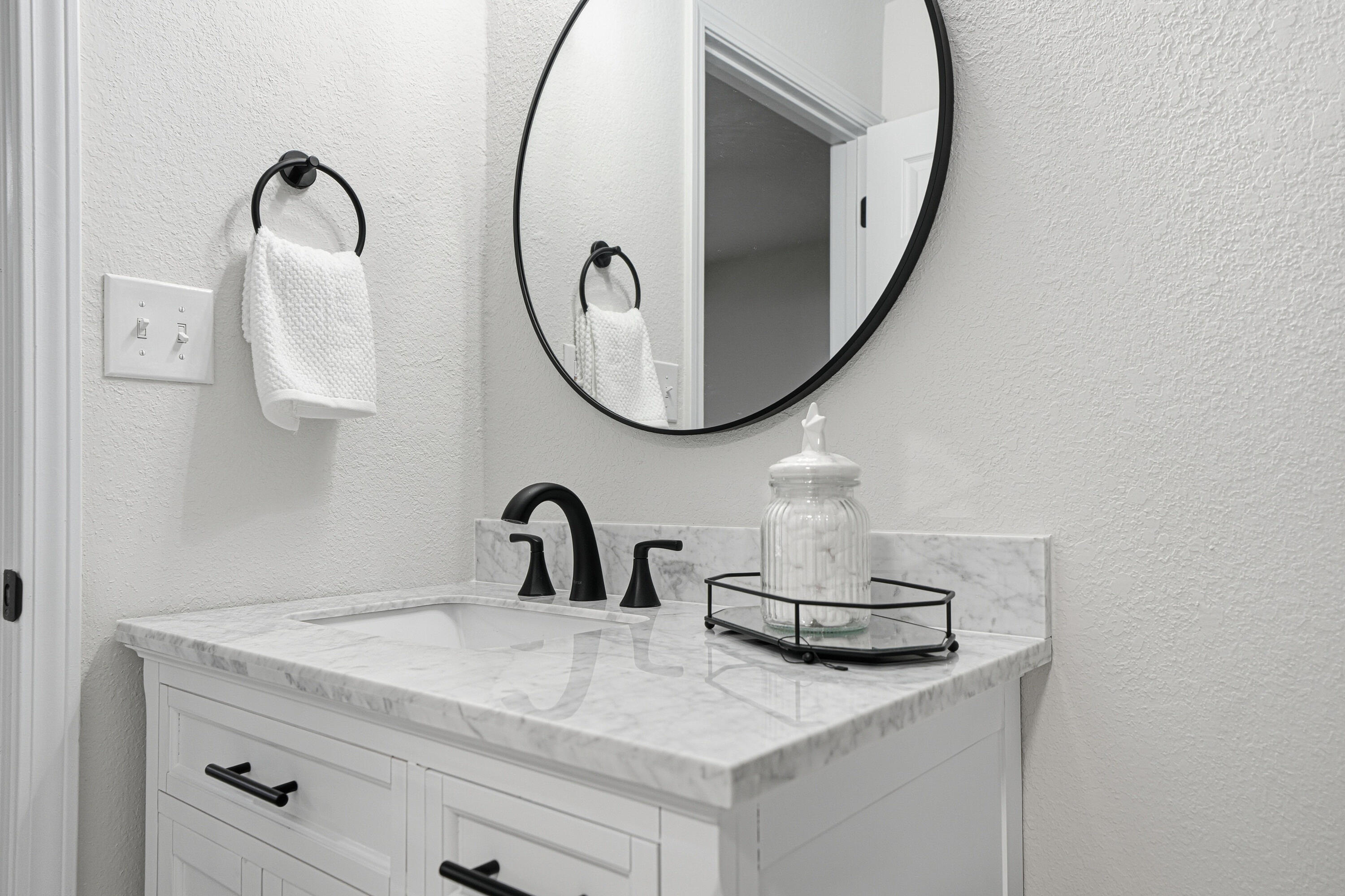 ANSLEY'S PLACE - Residential