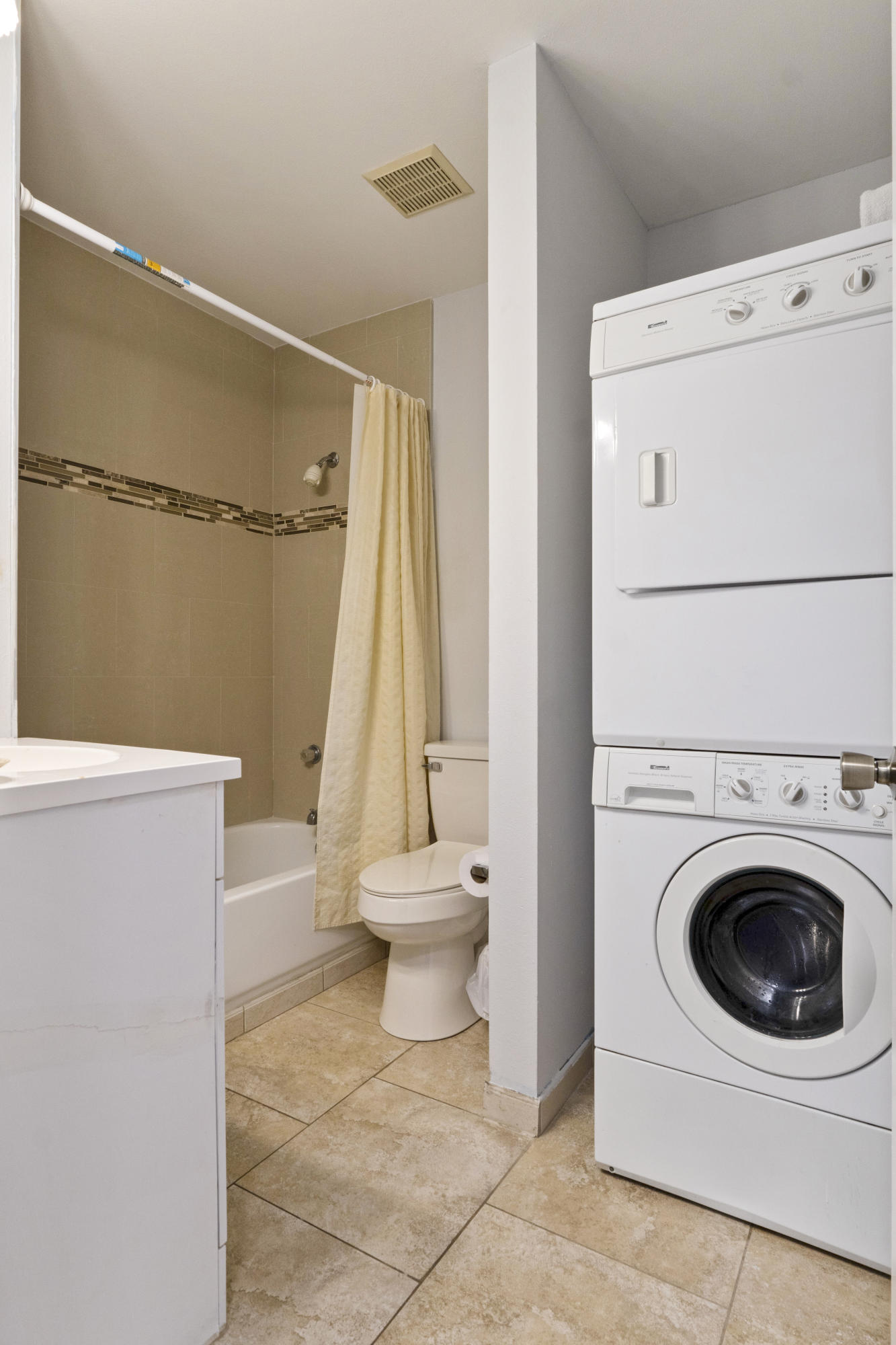 GREEN MEADOWS CONDO - Residential