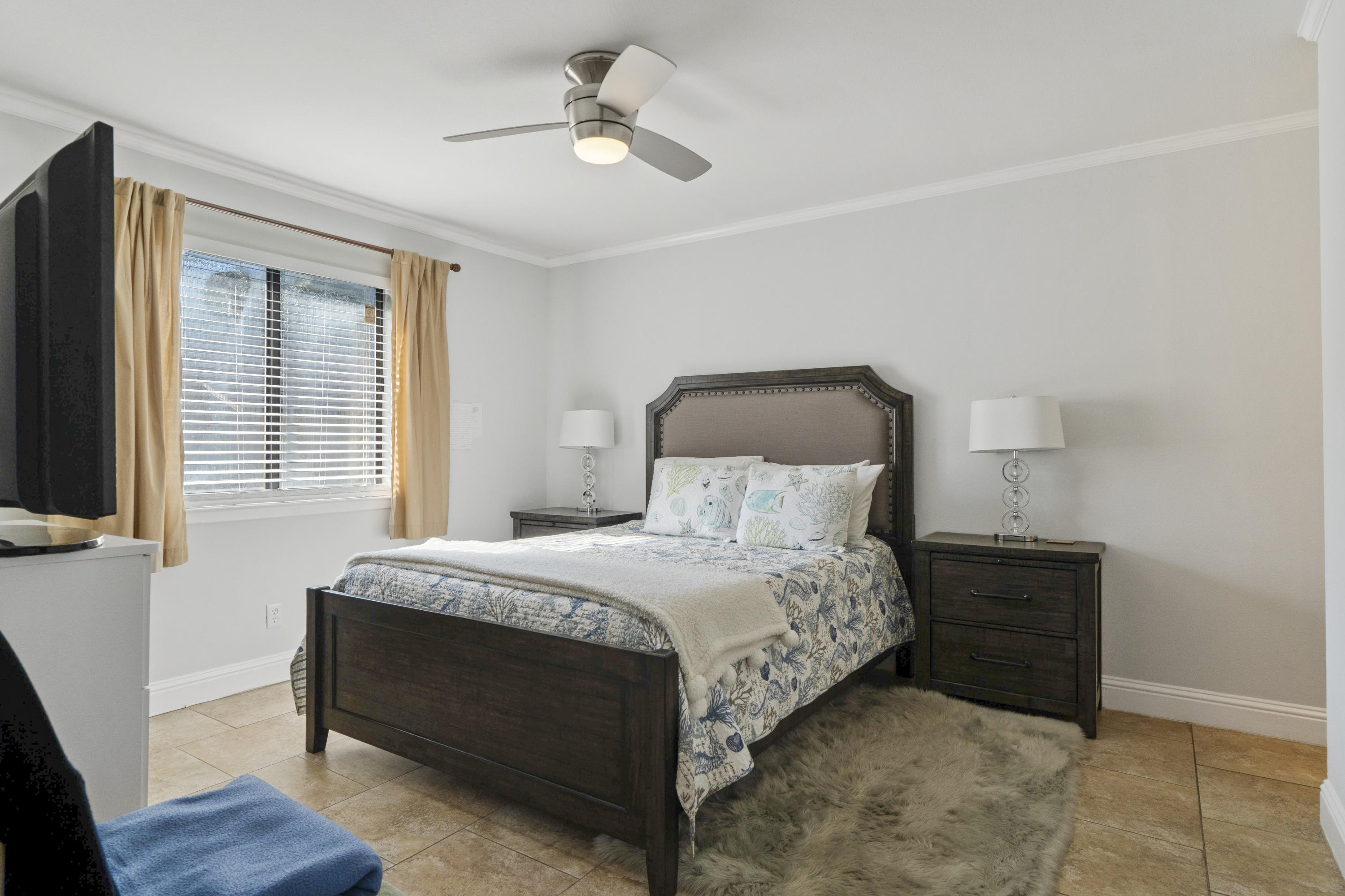 GREEN MEADOWS CONDO - Residential