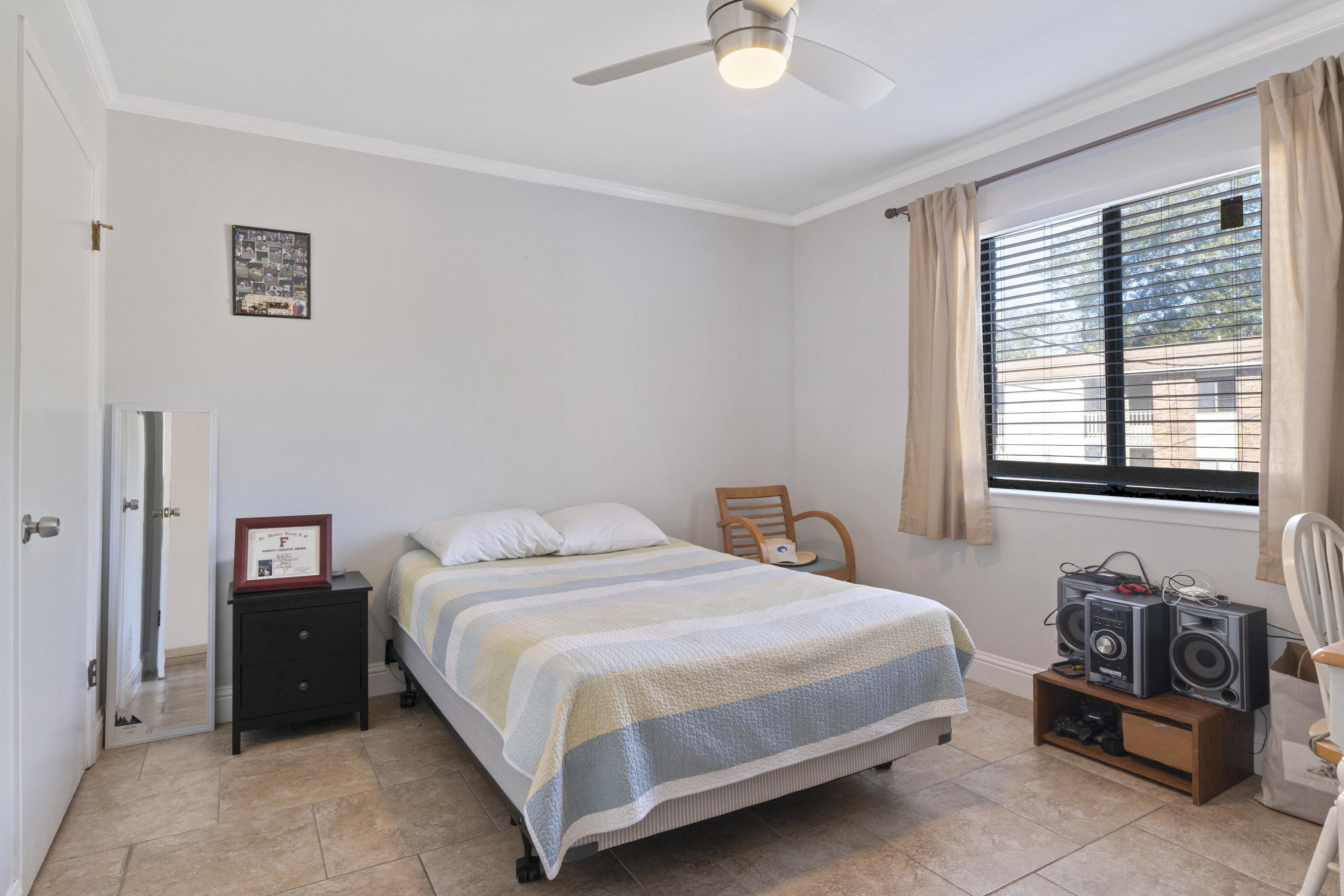 GREEN MEADOWS CONDO - Residential