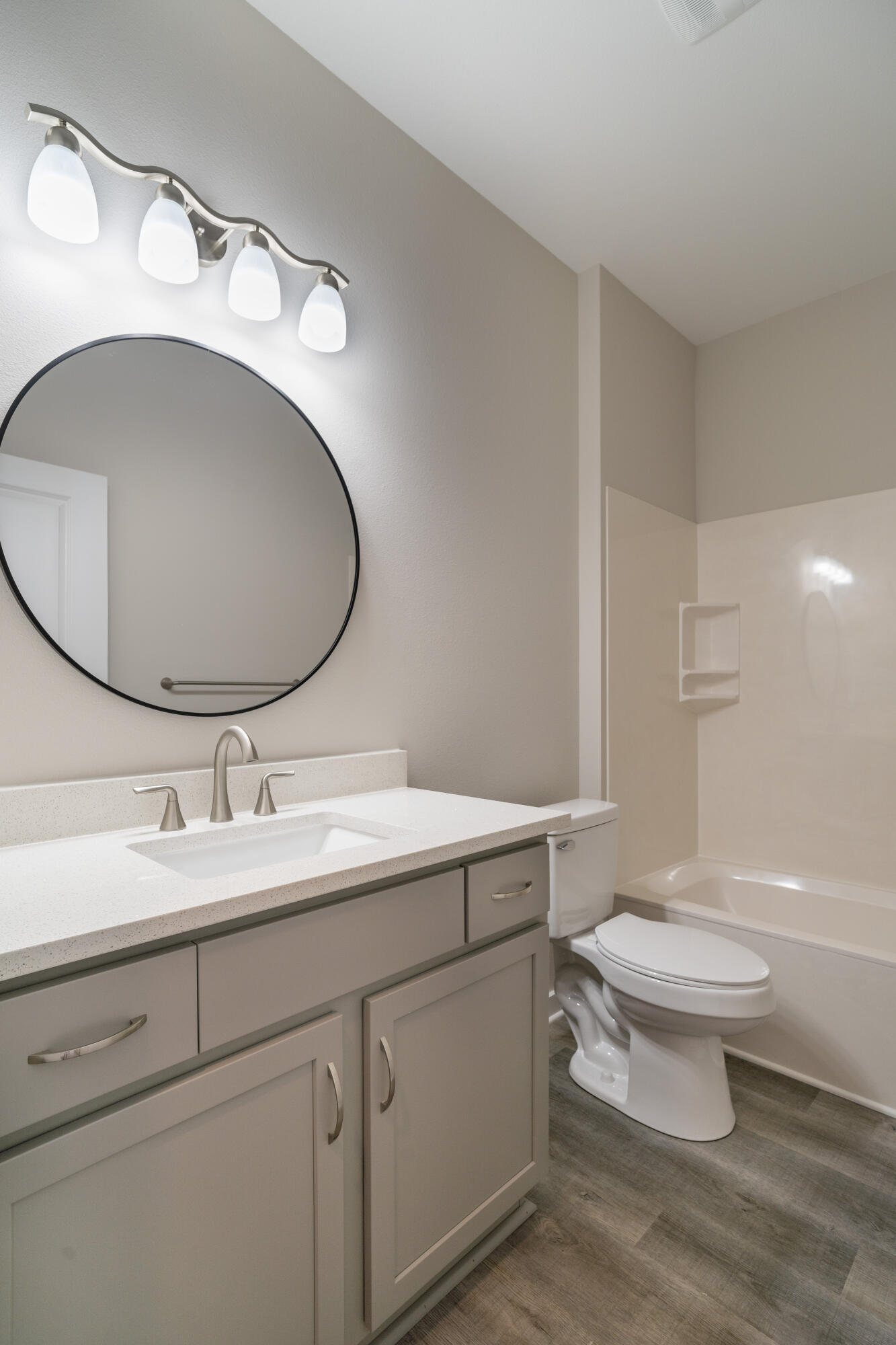 KAKE COTTAGES - Residential