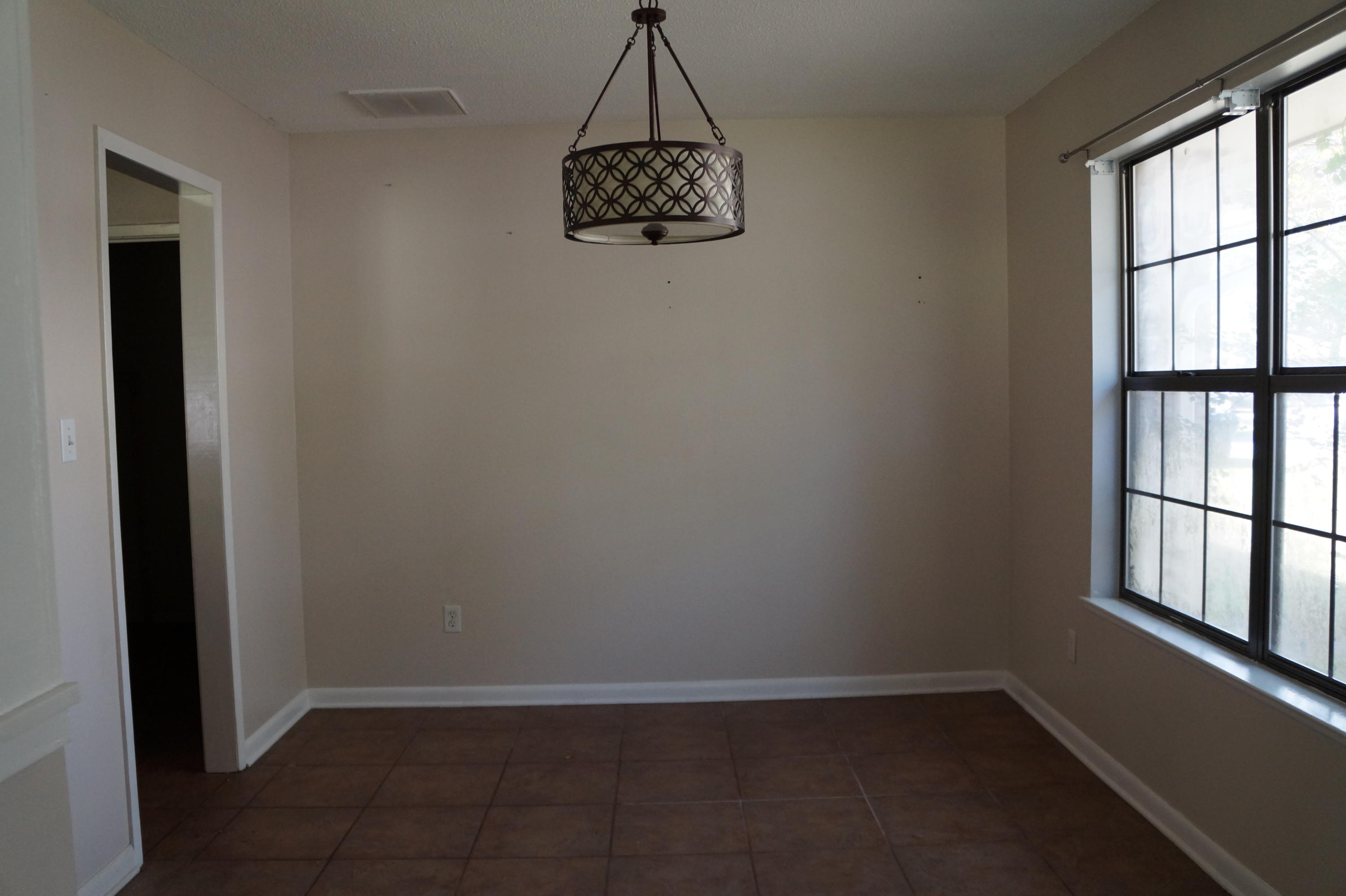 PINEWOOD ESTATES - Residential