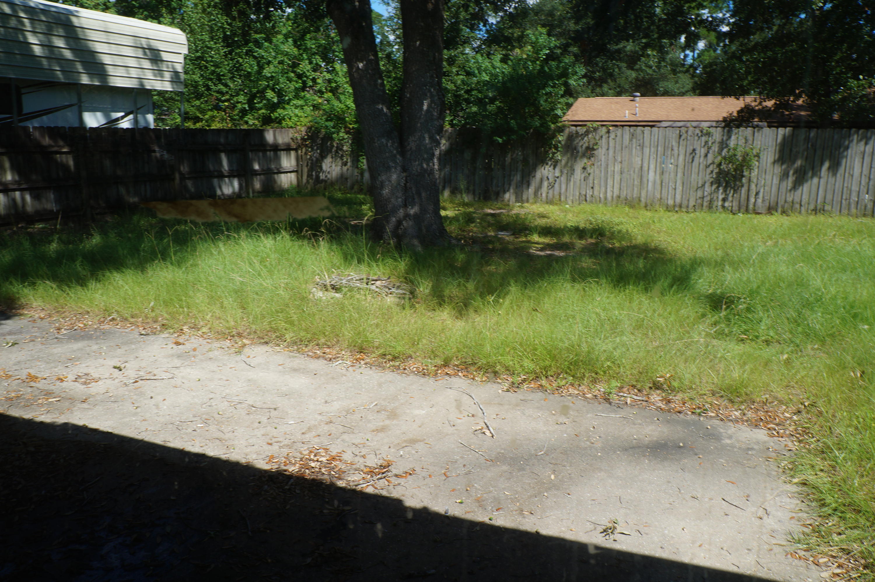 PINEWOOD ESTATES - Residential