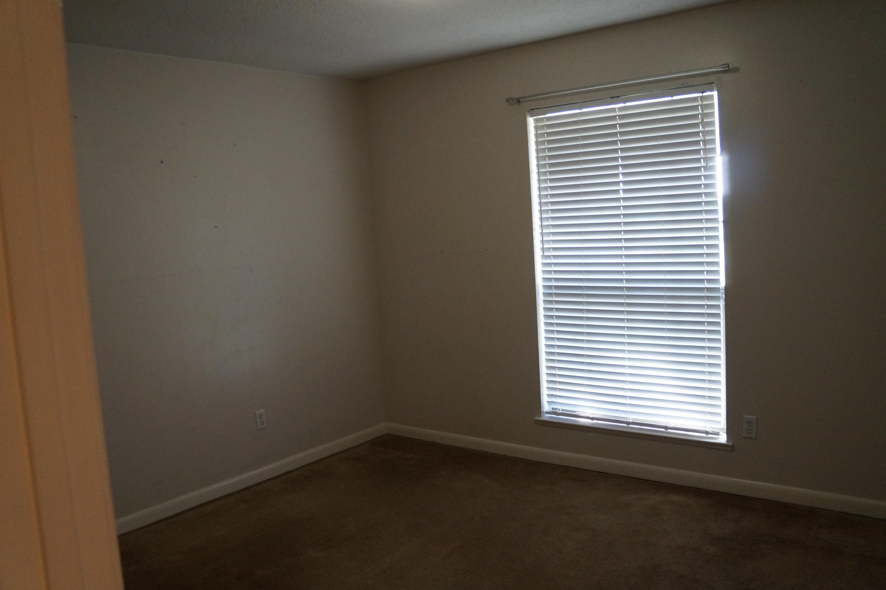 PINEWOOD ESTATES - Residential