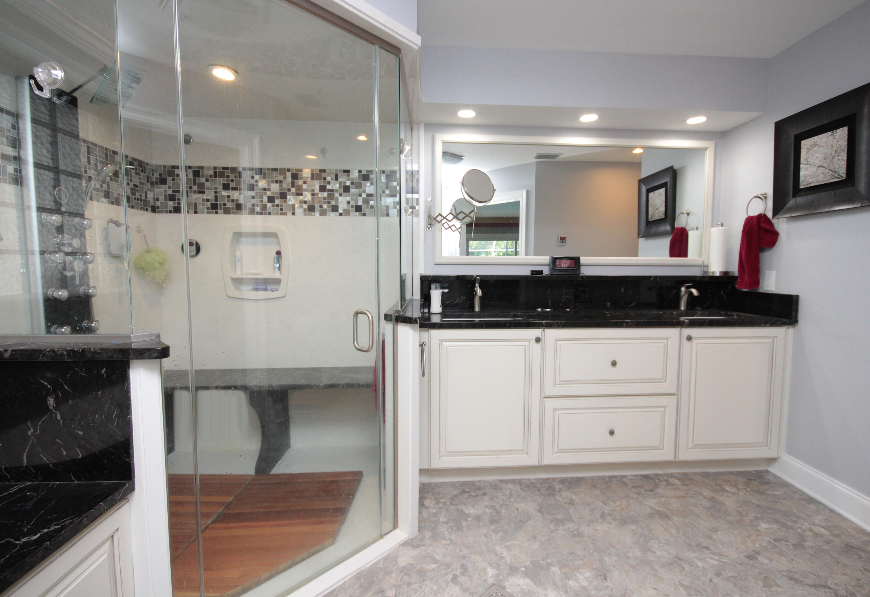 Poquito Bayou - Residential