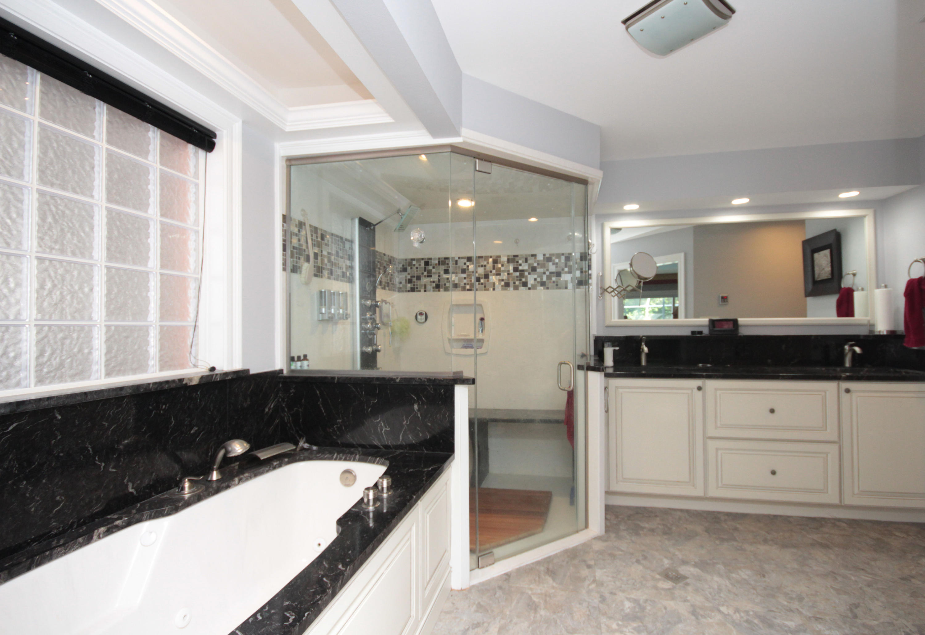 Poquito Bayou - Residential