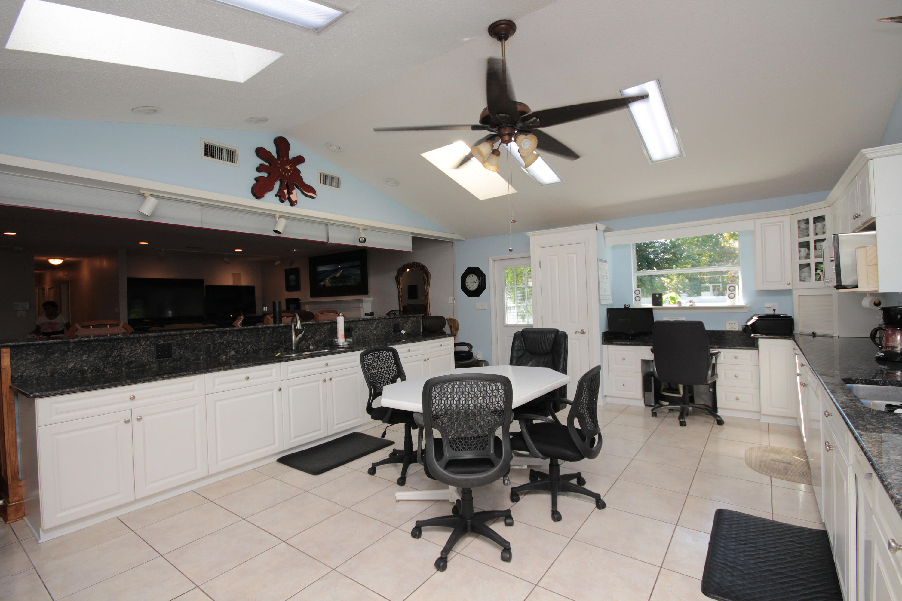 Poquito Bayou - Residential