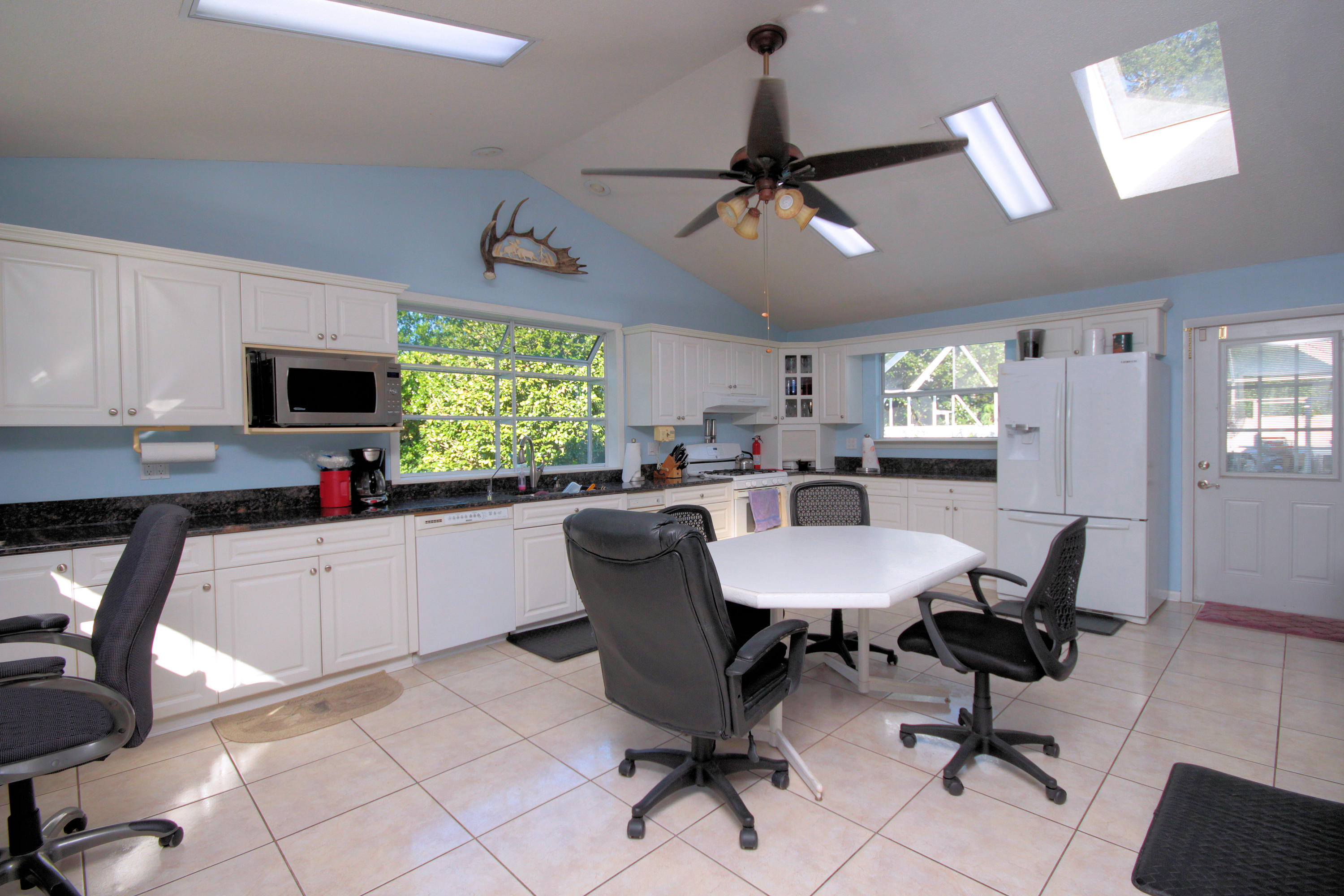 Poquito Bayou - Residential