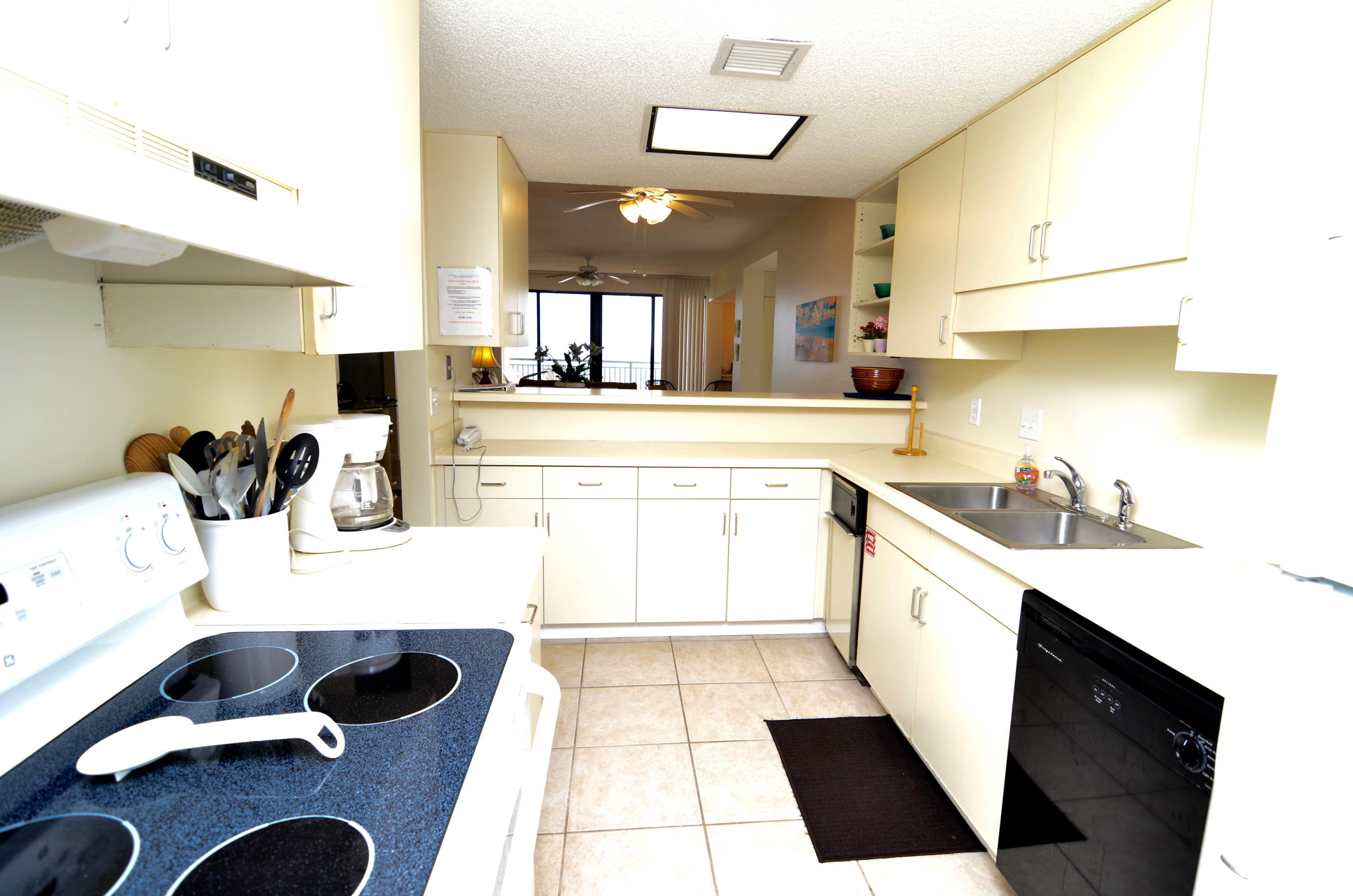 Navarre Towers - Residential