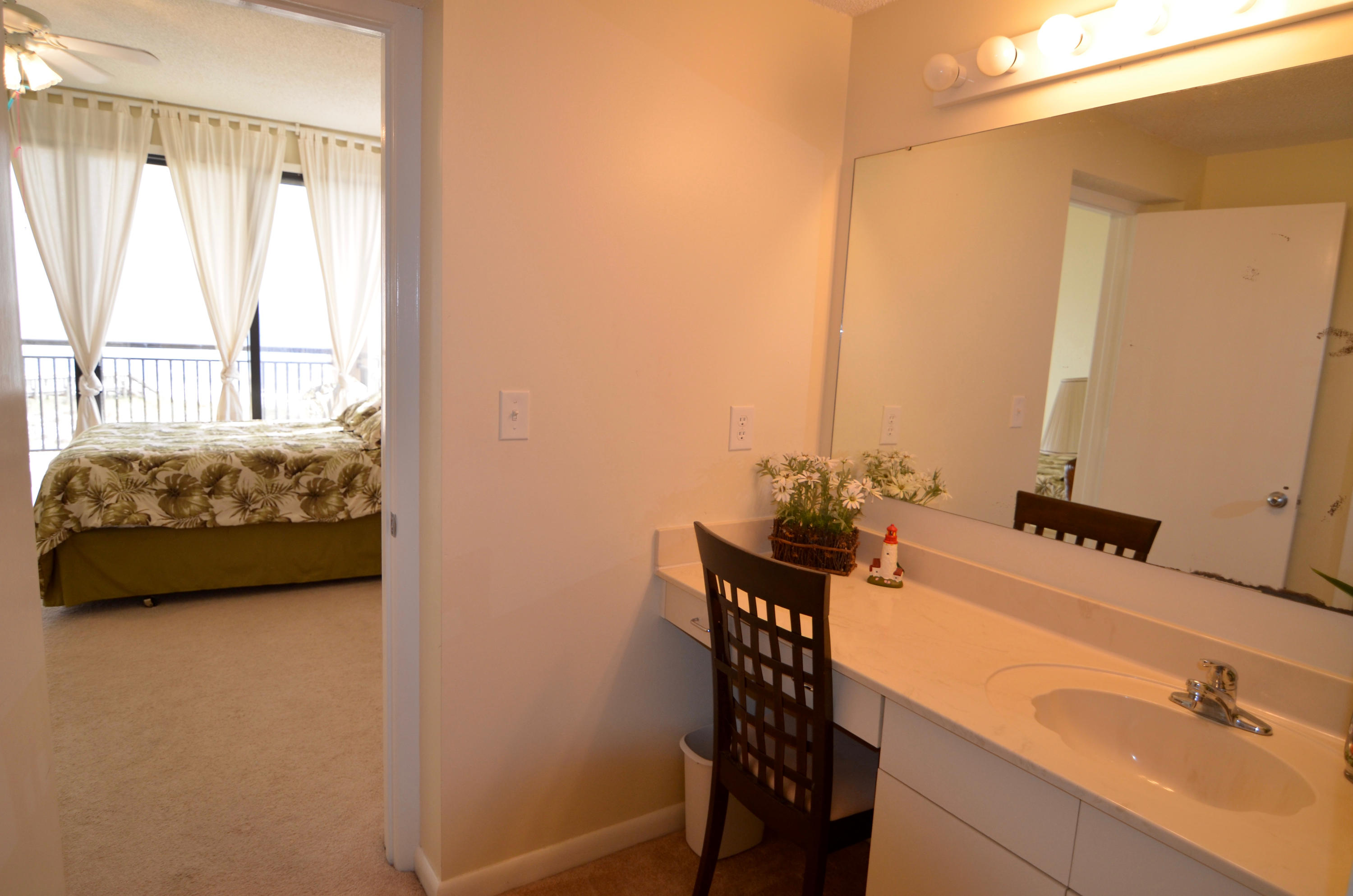 Navarre Towers - Residential