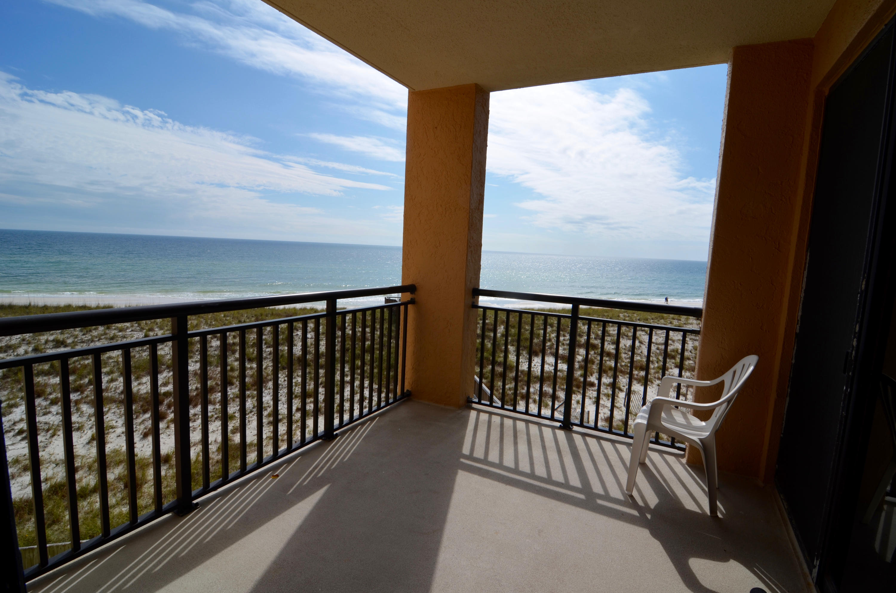 Navarre Towers - Residential