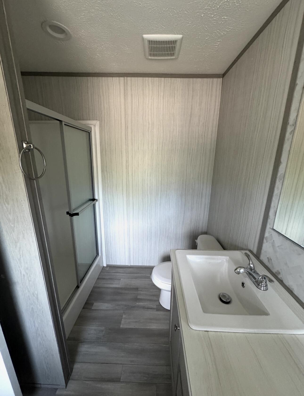 OAKWOOD HILLS UNIT 3 - Residential