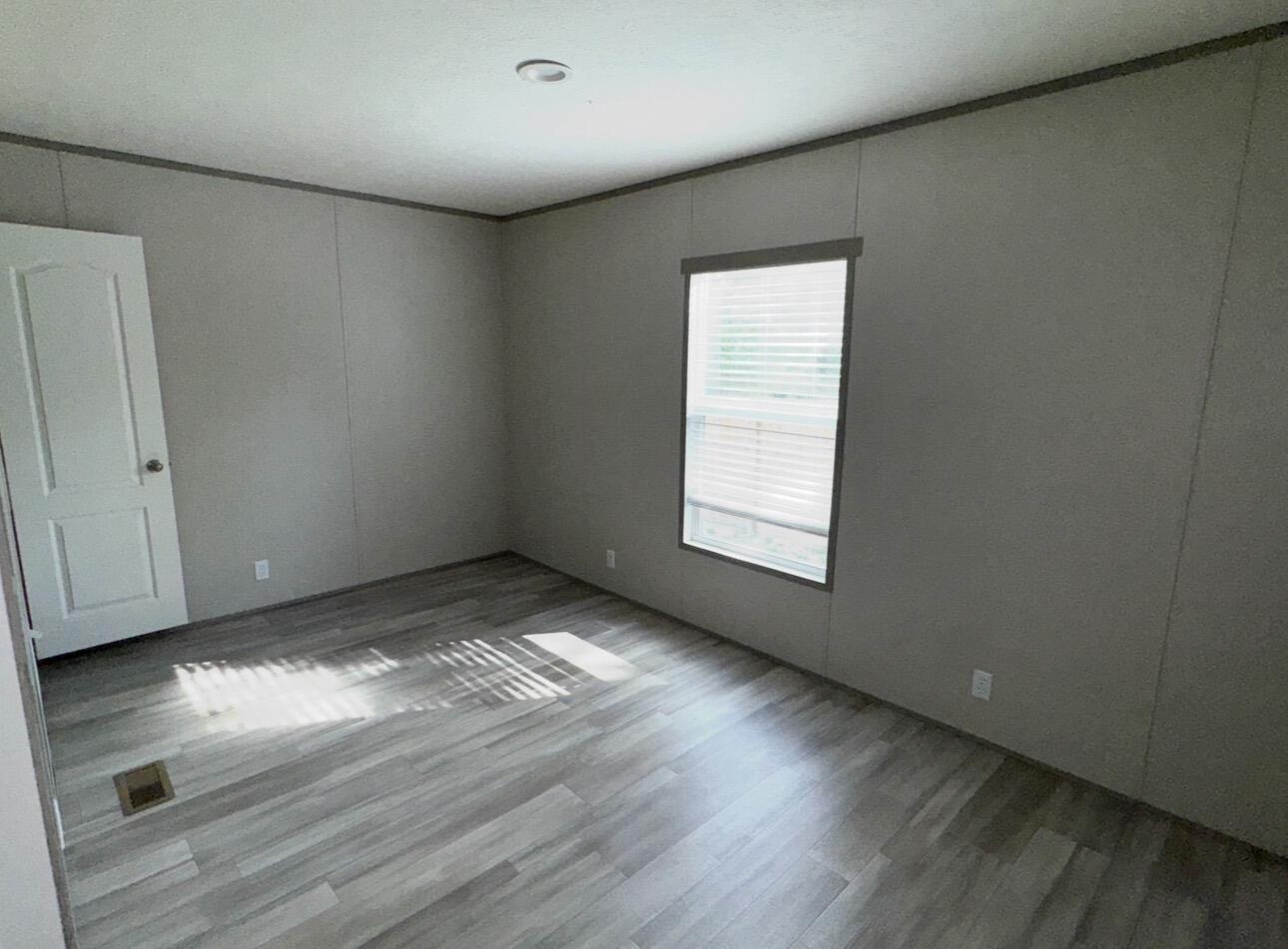 OAKWOOD HILLS UNIT 3 - Residential