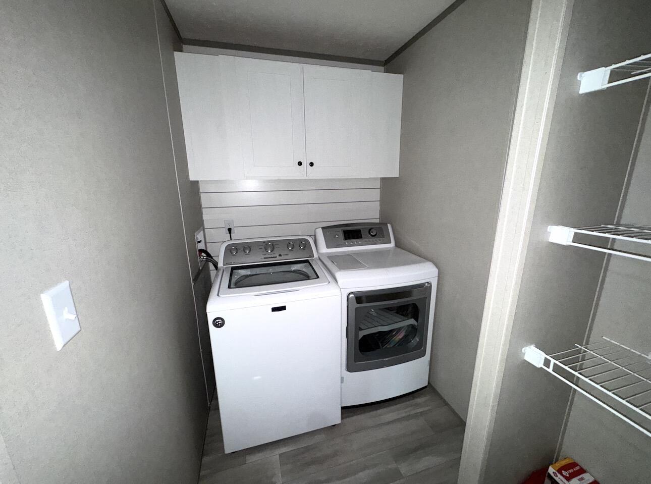OAKWOOD HILLS UNIT 3 - Residential