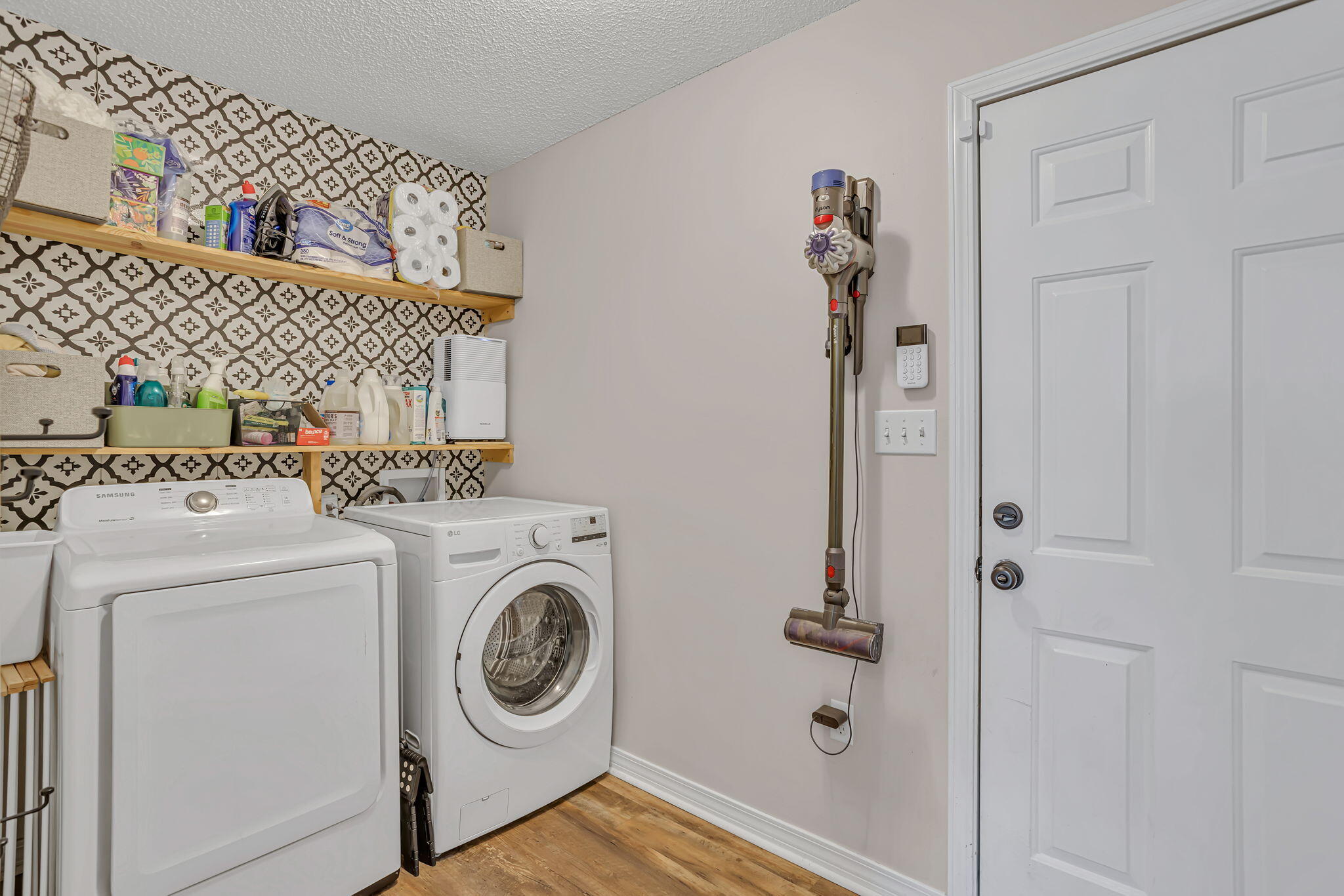 MACK BAYOU POINTE S/D - Residential