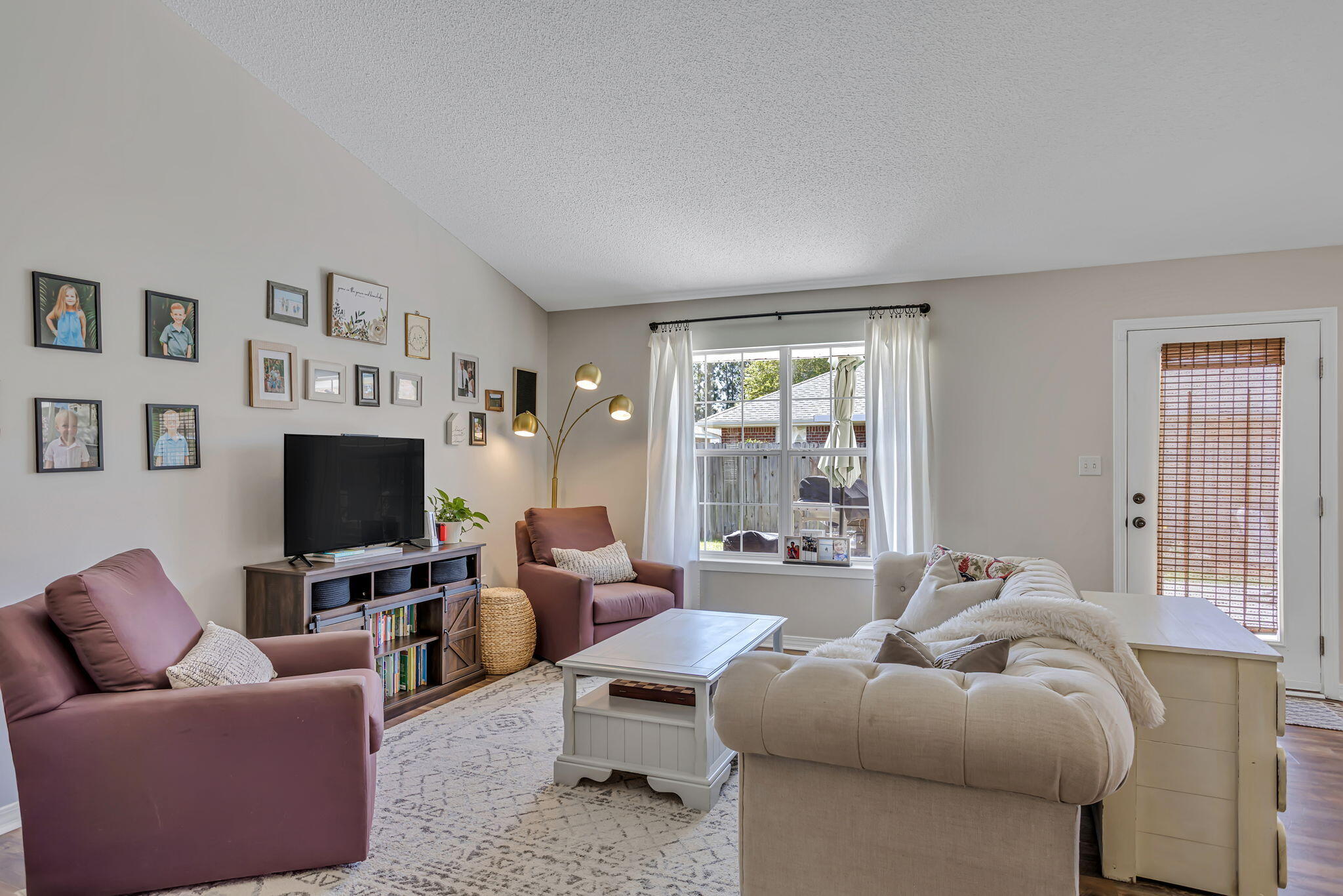 MACK BAYOU POINTE S/D - Residential