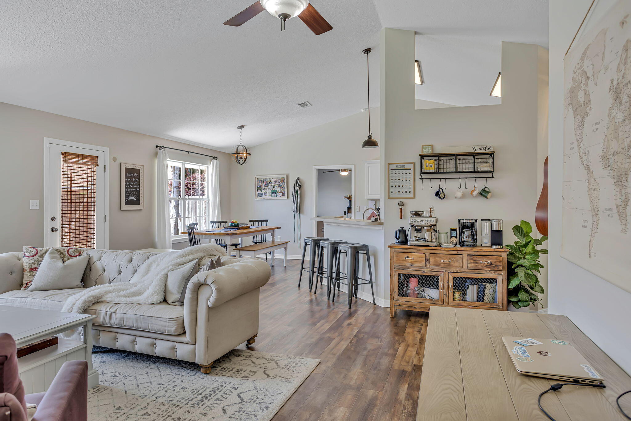 MACK BAYOU POINTE S/D - Residential