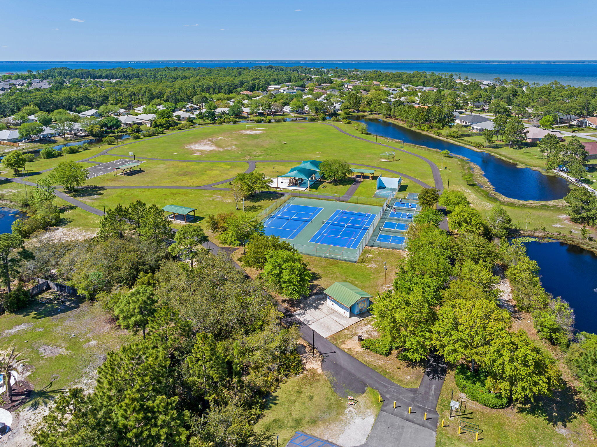 MACK BAYOU POINTE S/D - Residential