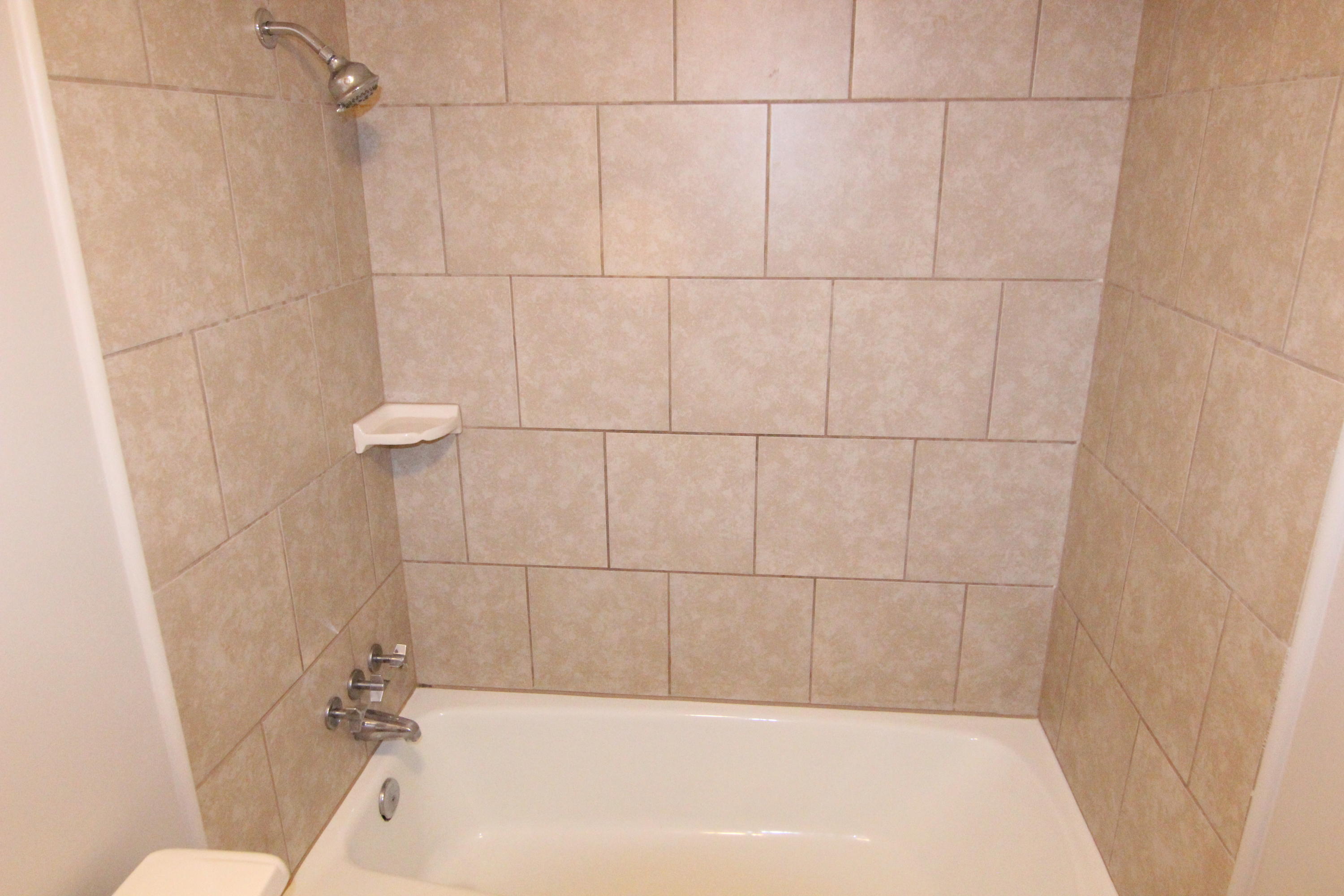 COUNTRY CLUB CONDO - Residential