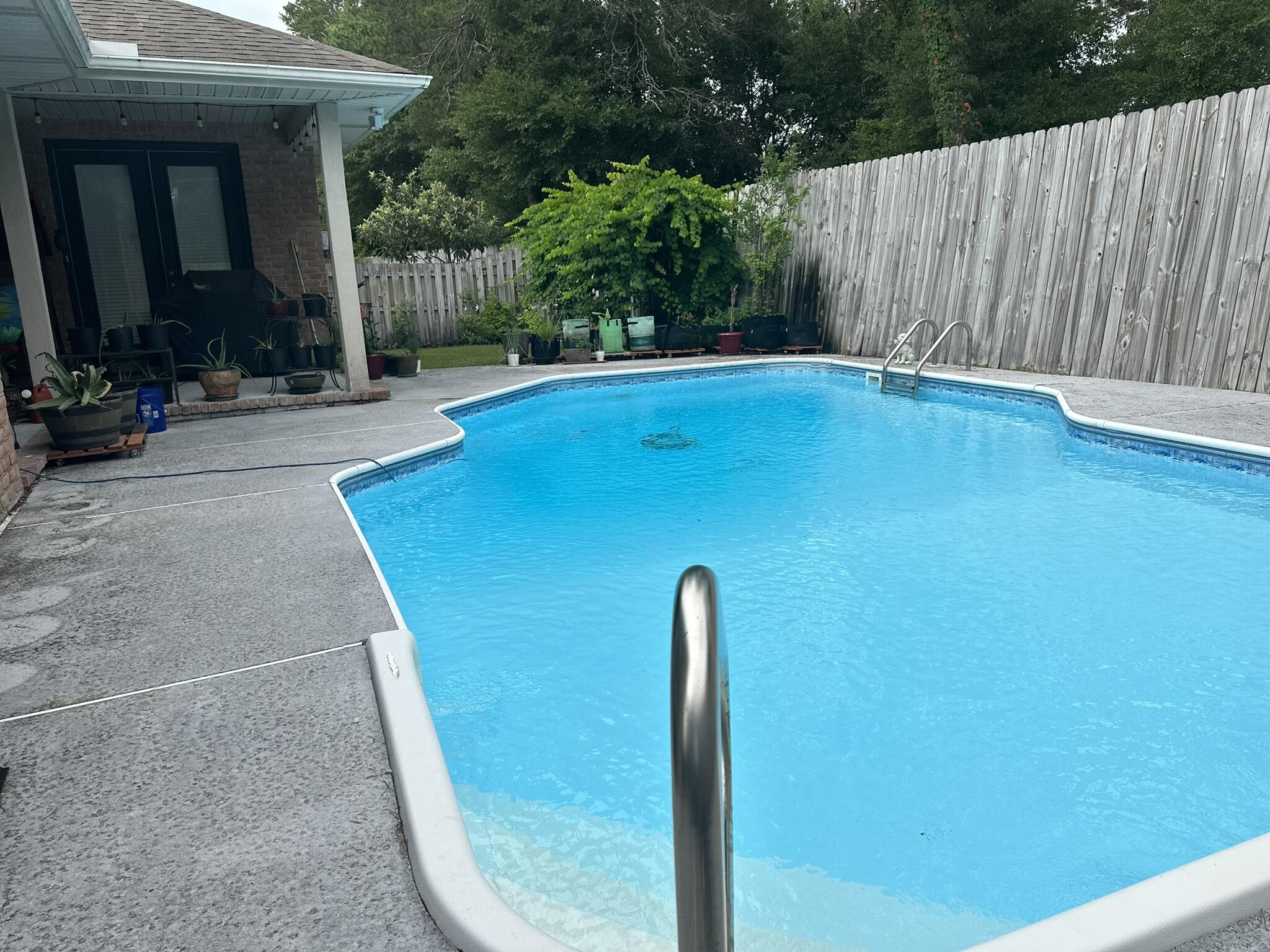 BRIDGEPORT COLONY - Residential Lease