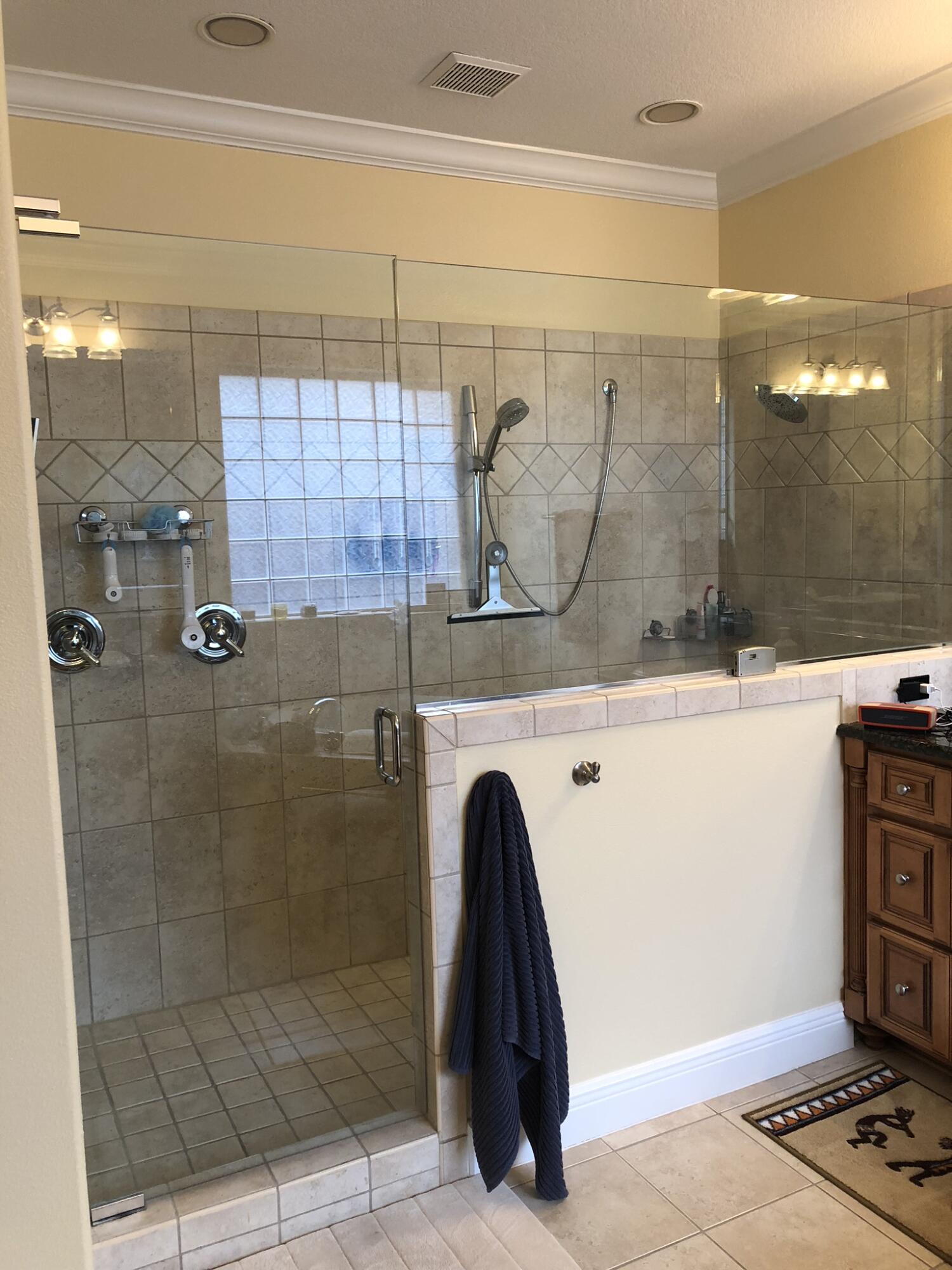 BRIDGEPORT COLONY - Residential Lease