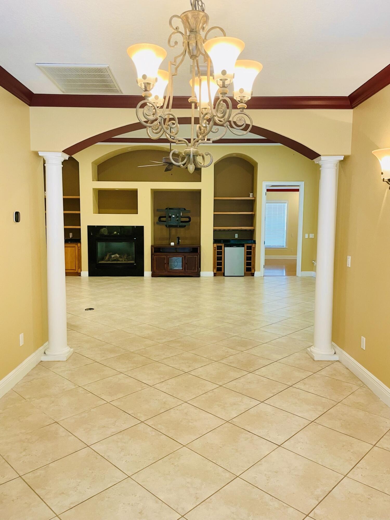 BRIDGEPORT COLONY - Residential Lease