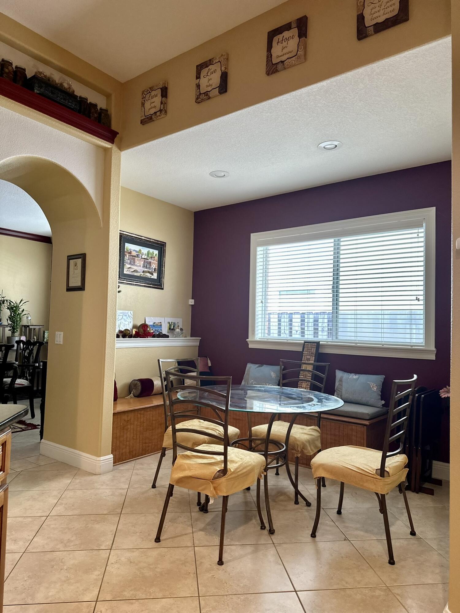 BRIDGEPORT COLONY - Residential Lease