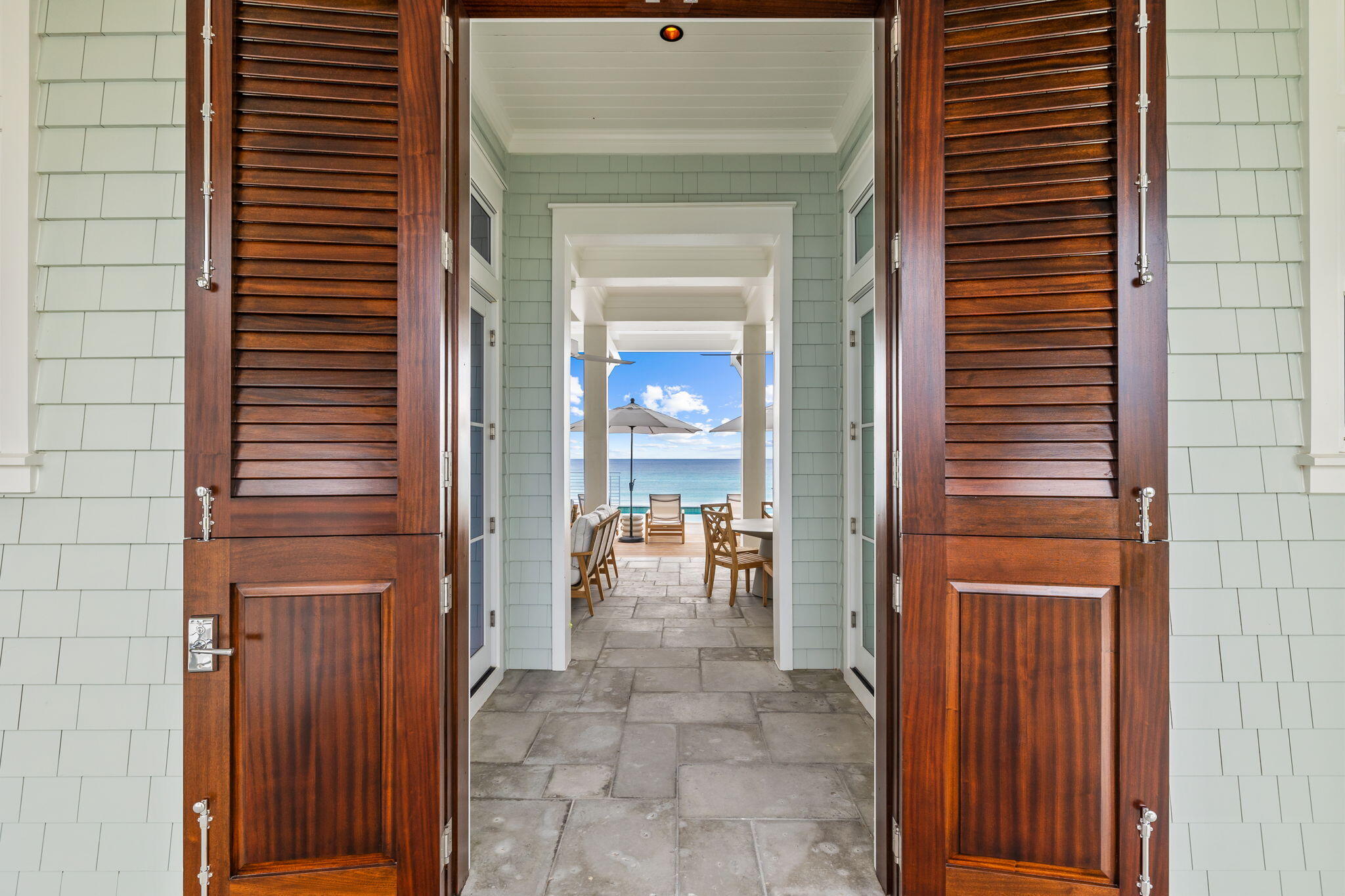 NO RECORDED SUBDIVISION - Residential