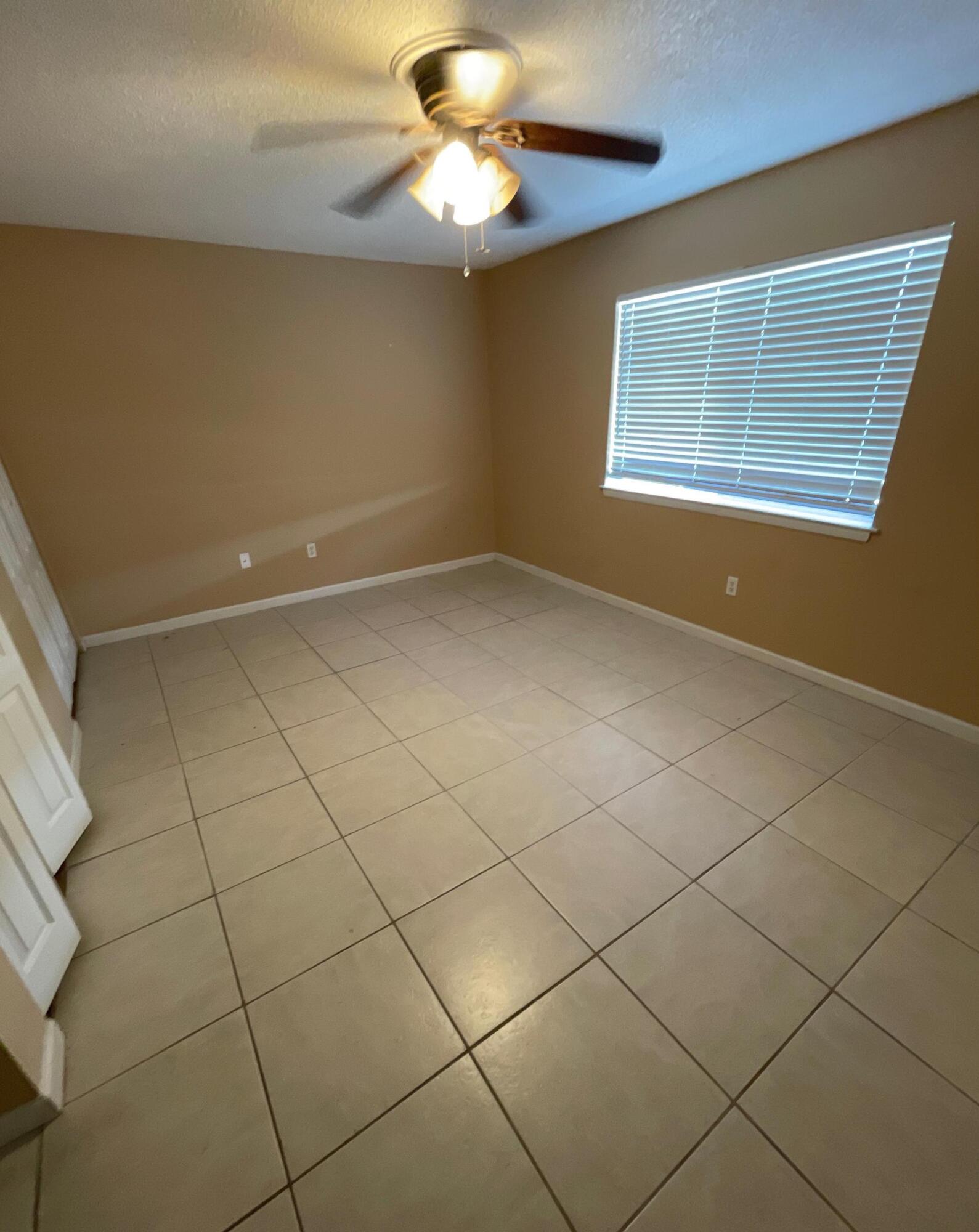 COLLEGE PARK CONDO - Residential Lease