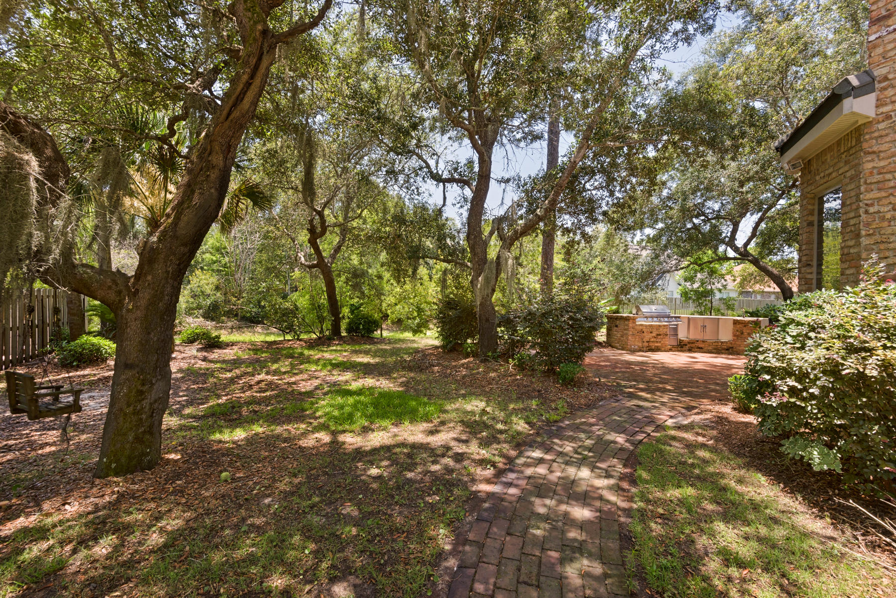 BOTANY BAYOU - Residential