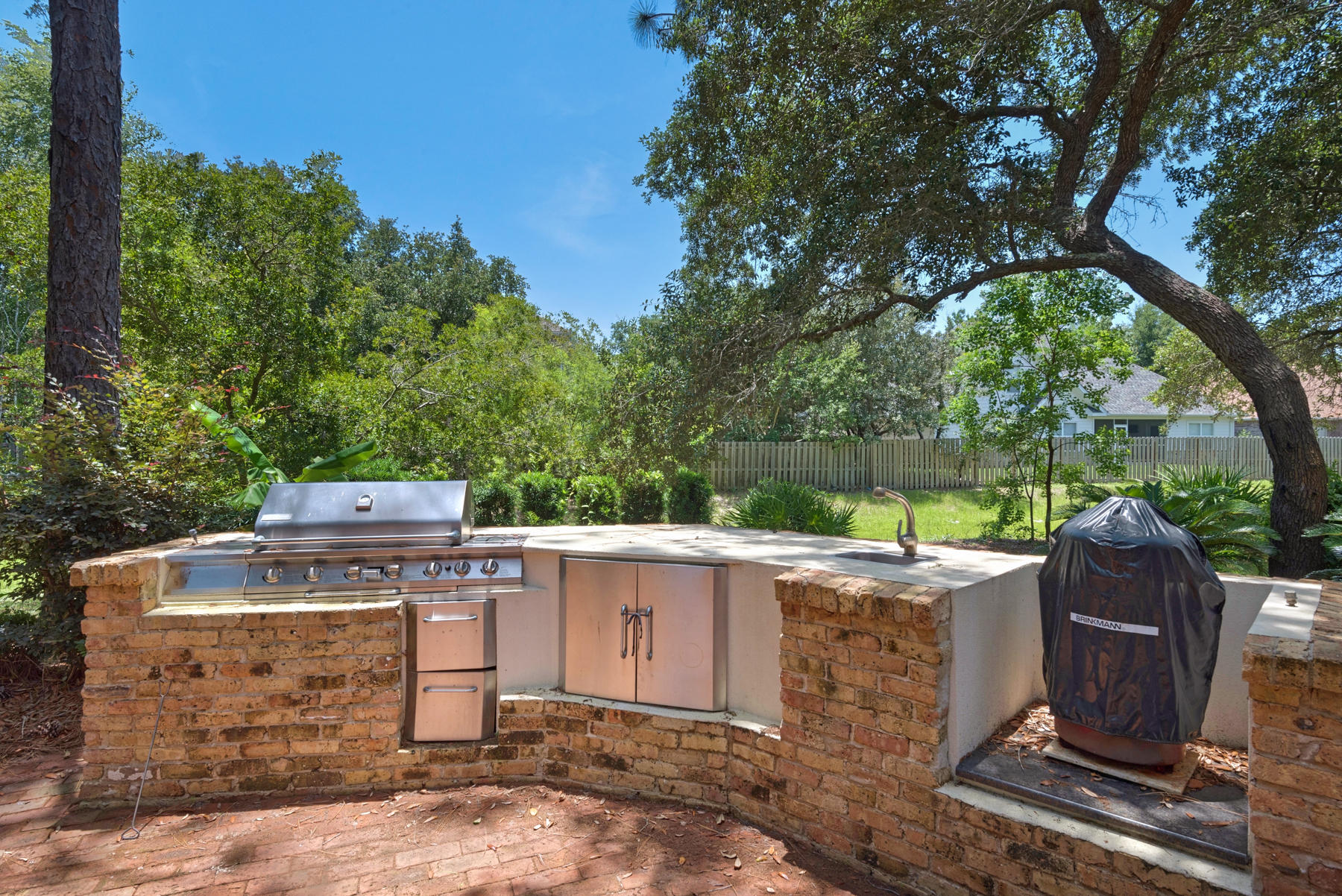 BOTANY BAYOU - Residential