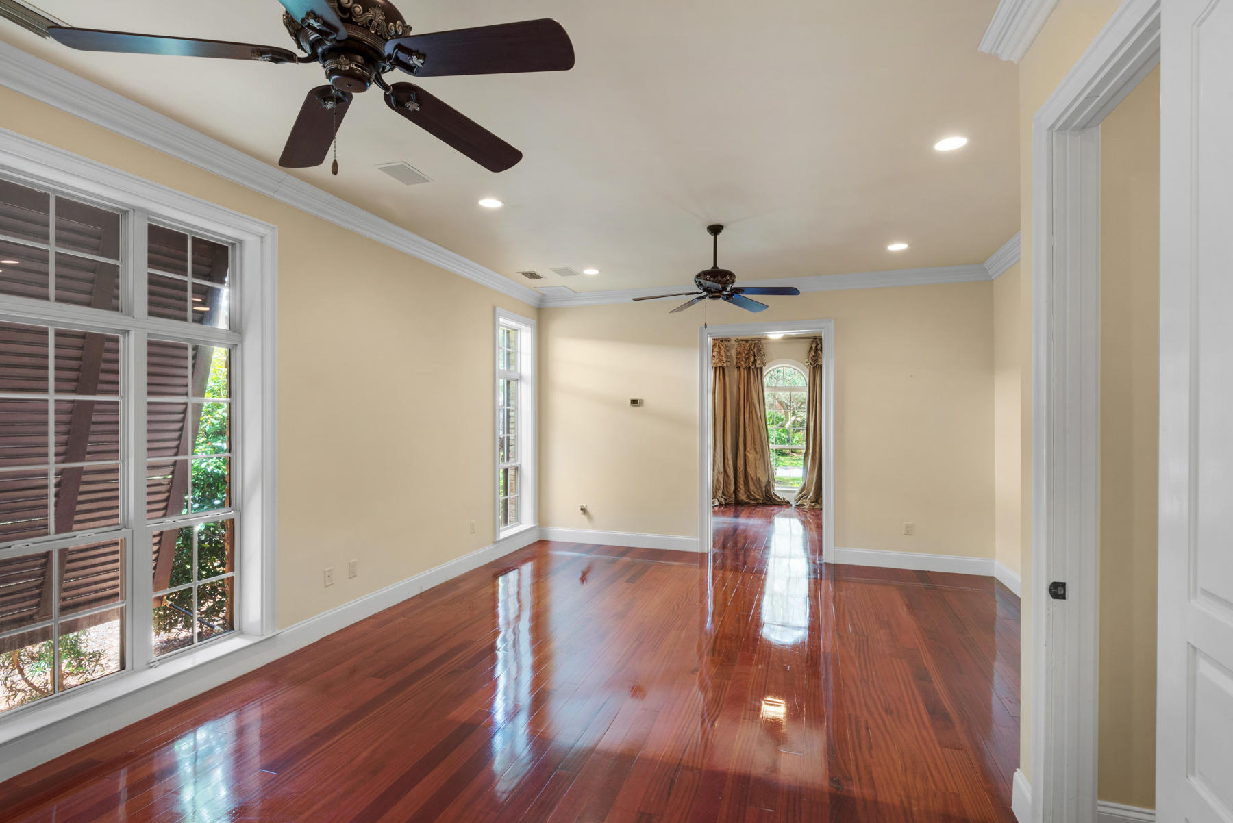 BOTANY BAYOU - Residential