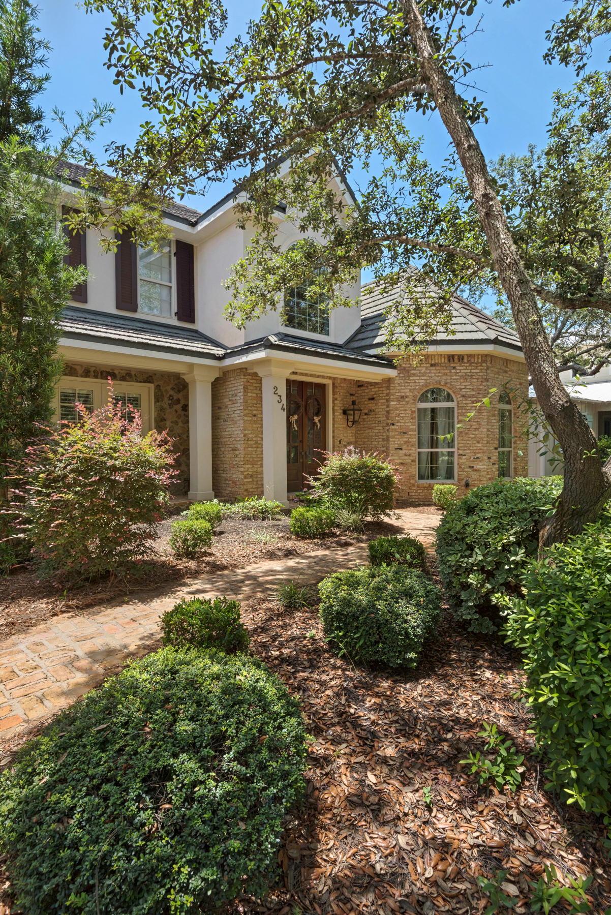 BOTANY BAYOU - Residential