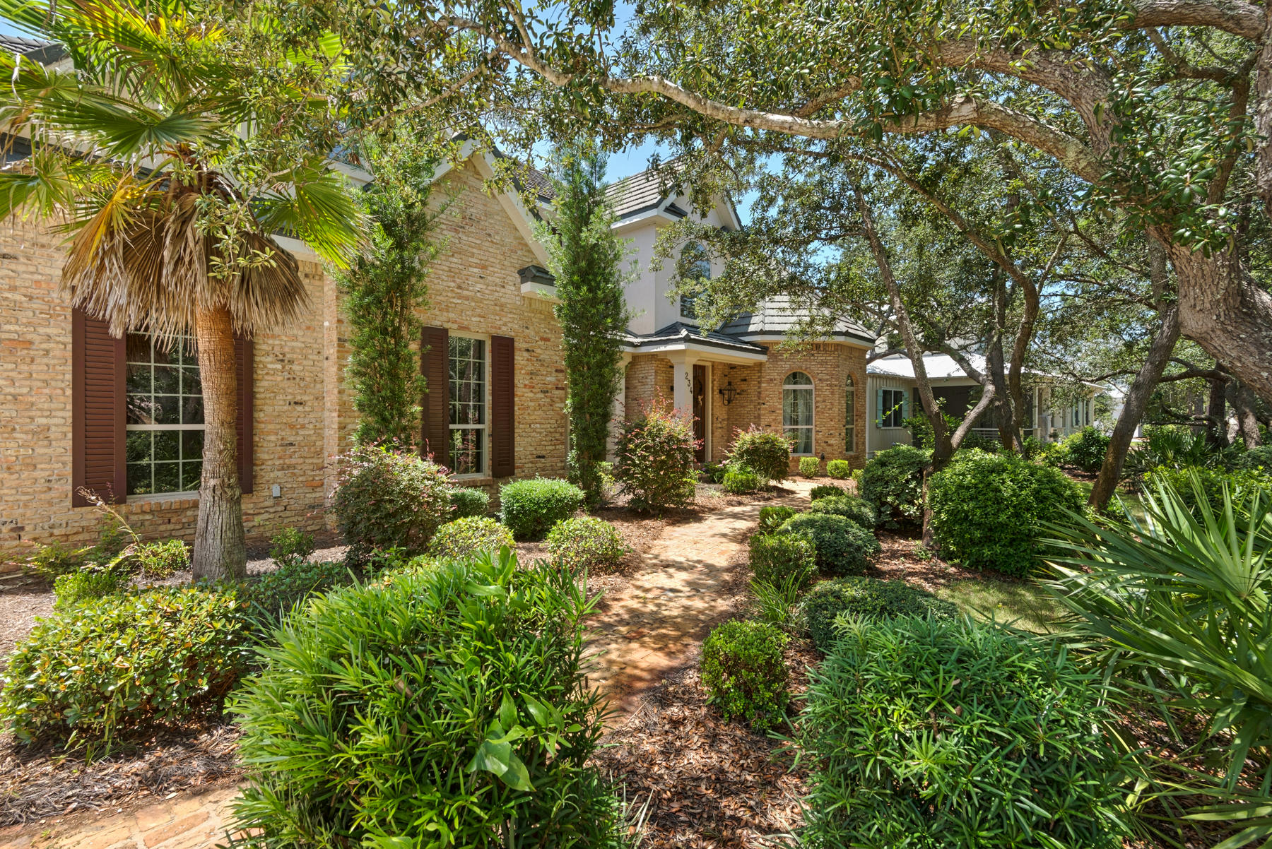 BOTANY BAYOU - Residential