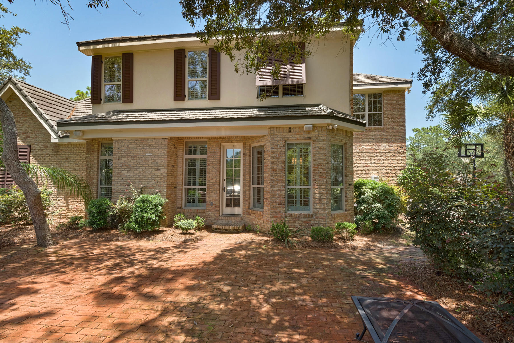 BOTANY BAYOU - Residential