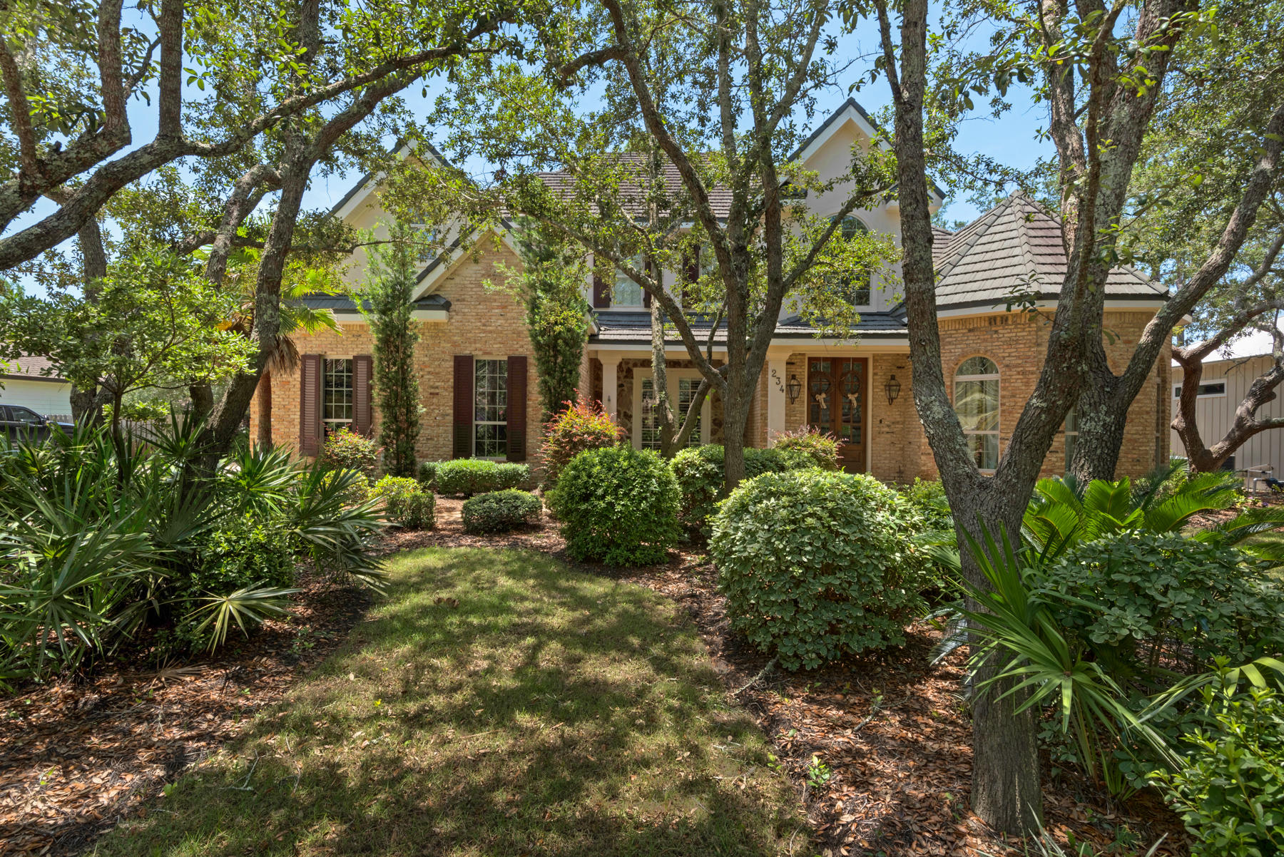 BOTANY BAYOU - Residential