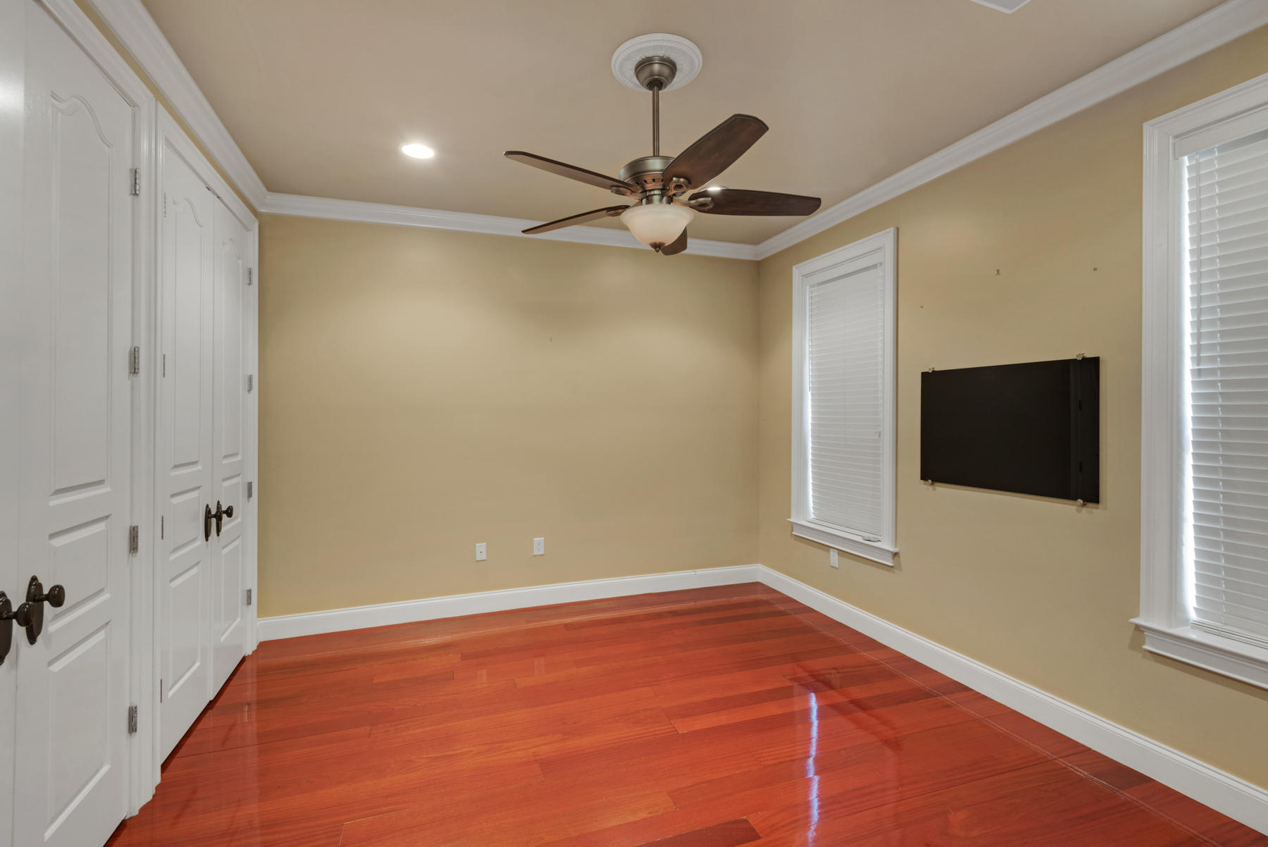 BOTANY BAYOU - Residential