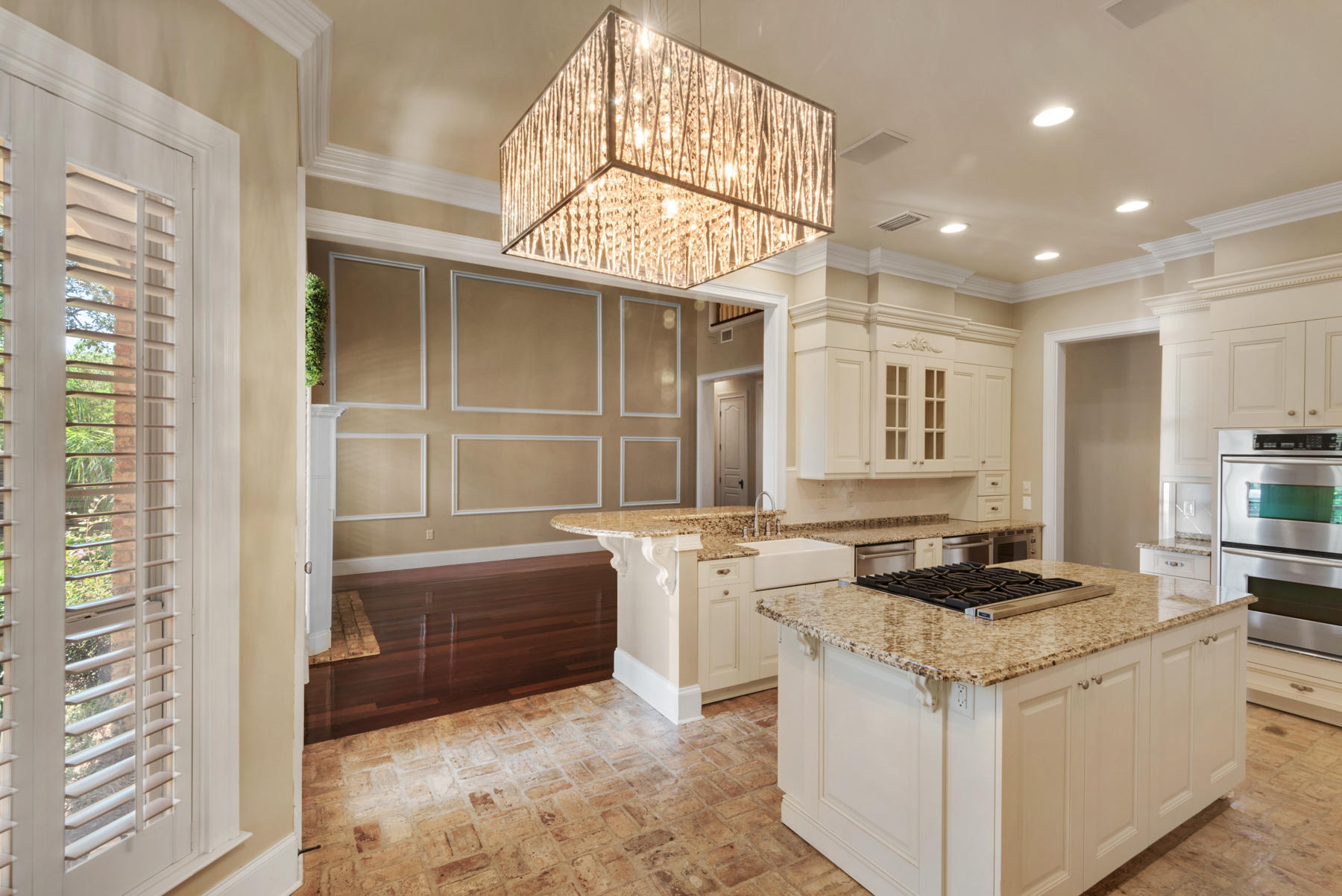 BOTANY BAYOU - Residential