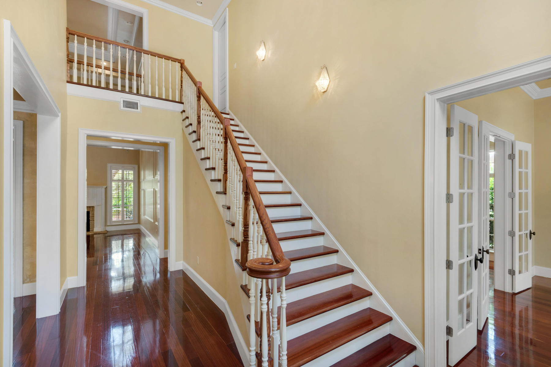 BOTANY BAYOU - Residential