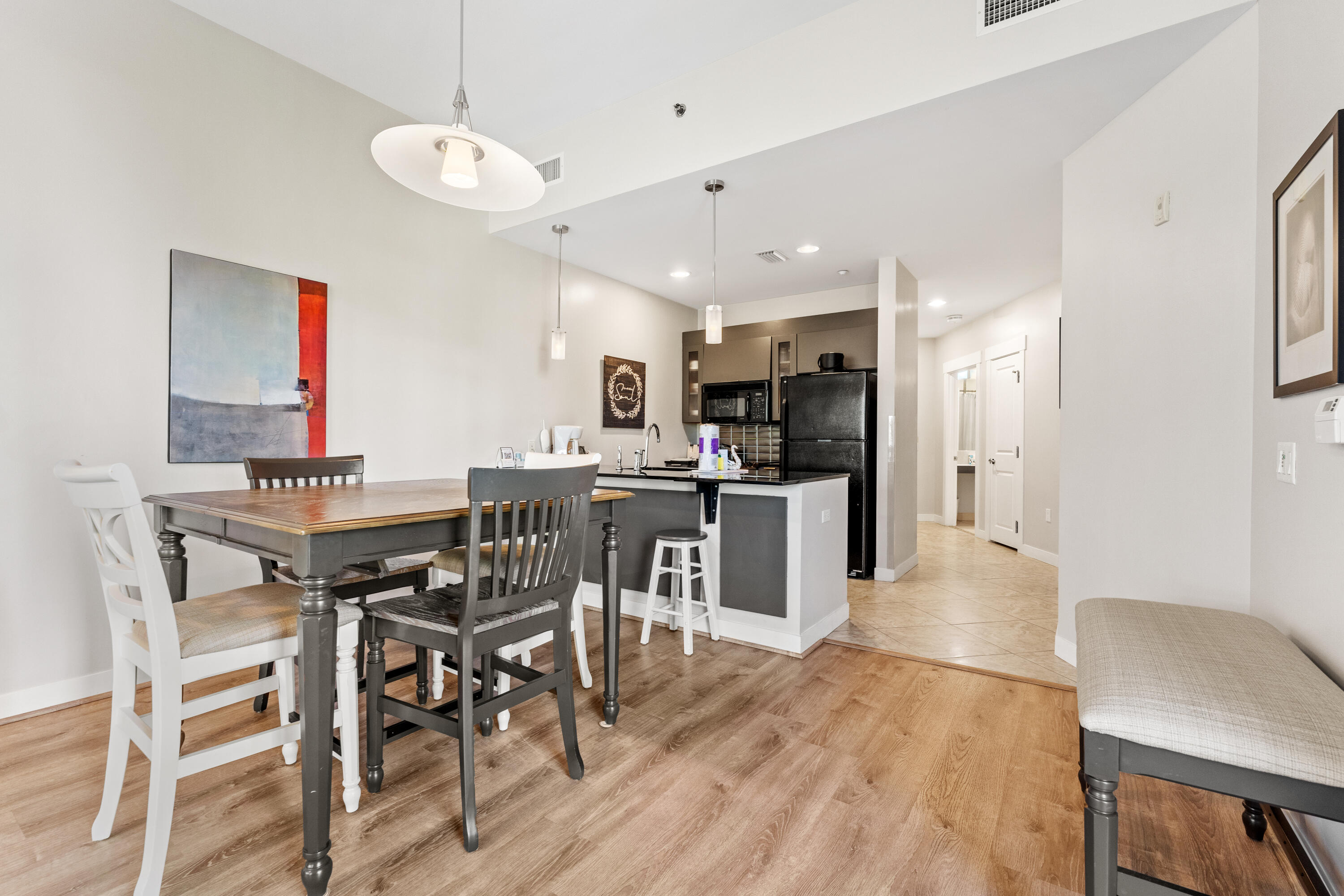 BAHIA CONDO - Residential