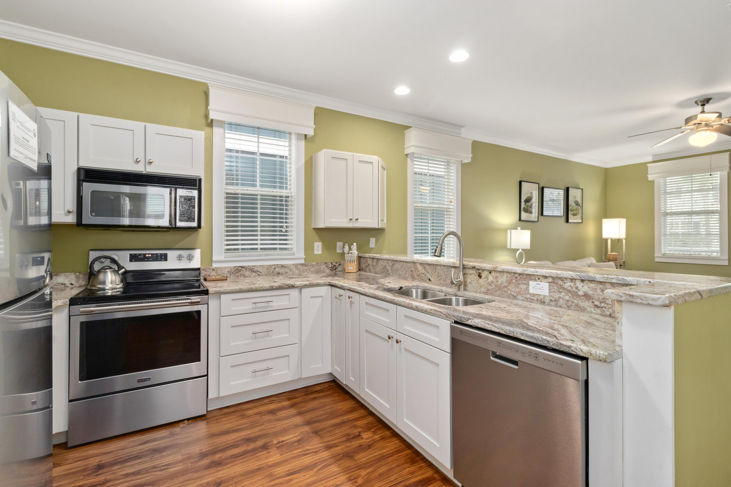 Barefoot Cottages - Residential