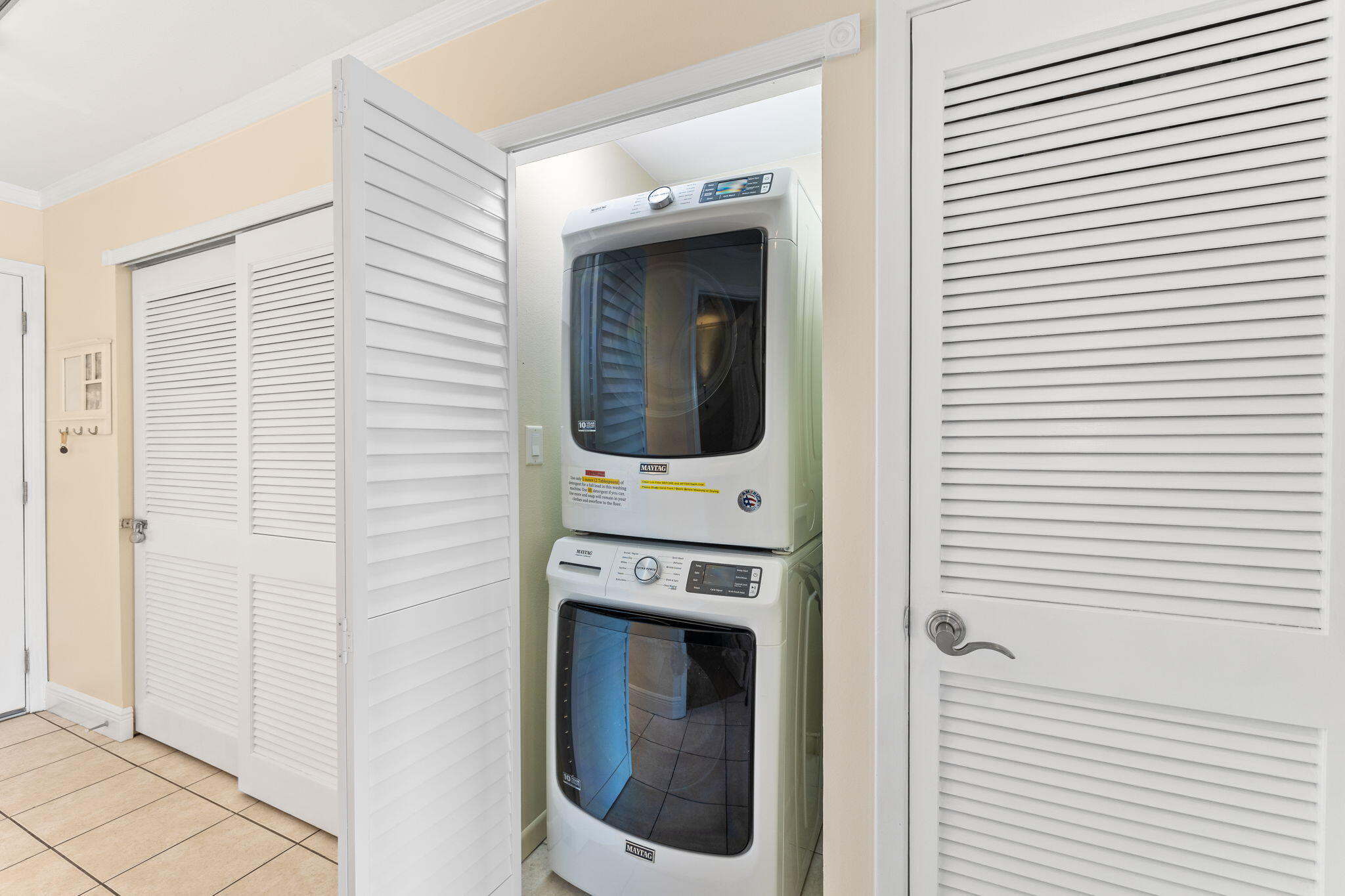 BLUE MOUNTAIN VILLAS CONDO - Residential