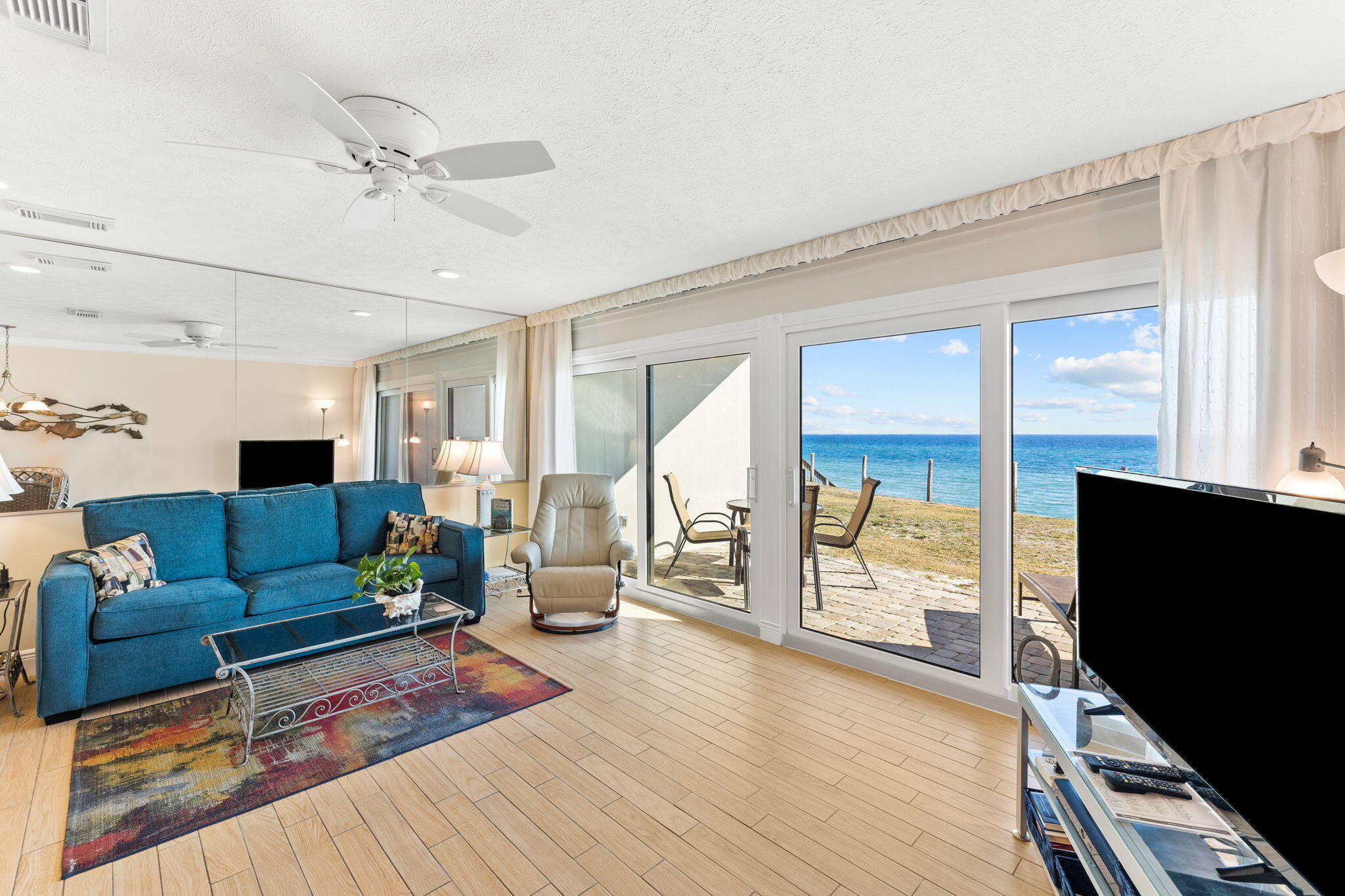 BLUE MOUNTAIN VILLAS CONDO - Residential