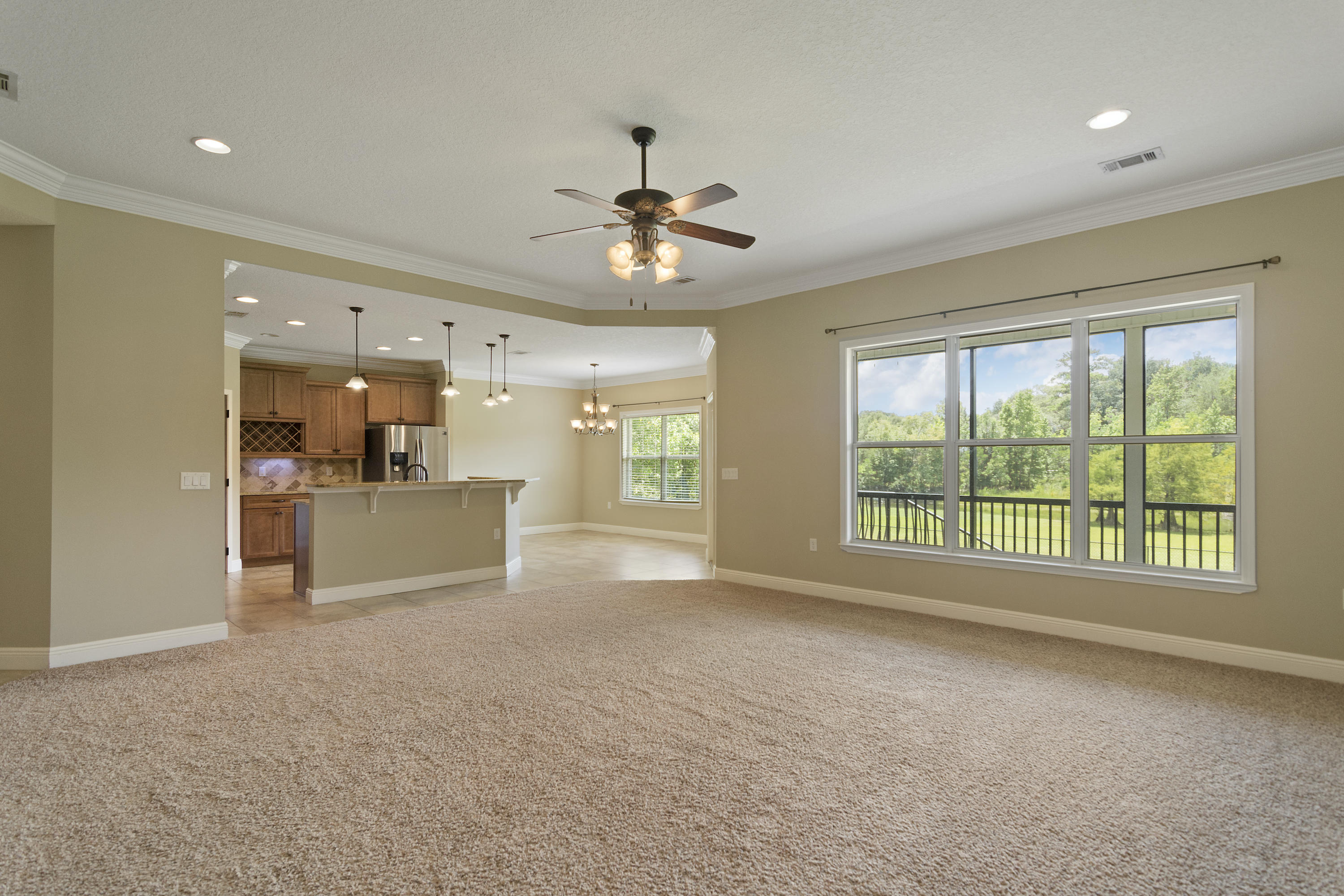 HOLLY HILLS - Residential