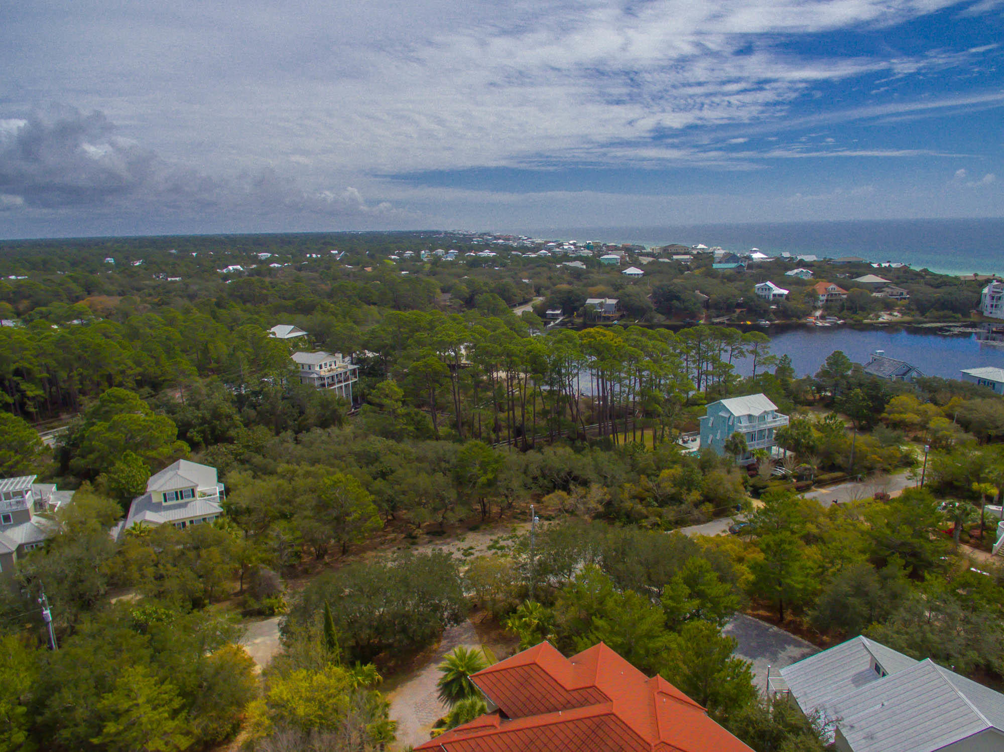 BEACH HIGHLANDS - Land