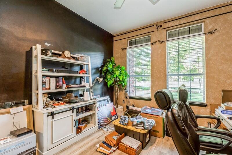 COUNTRYWOOD EST - Residential