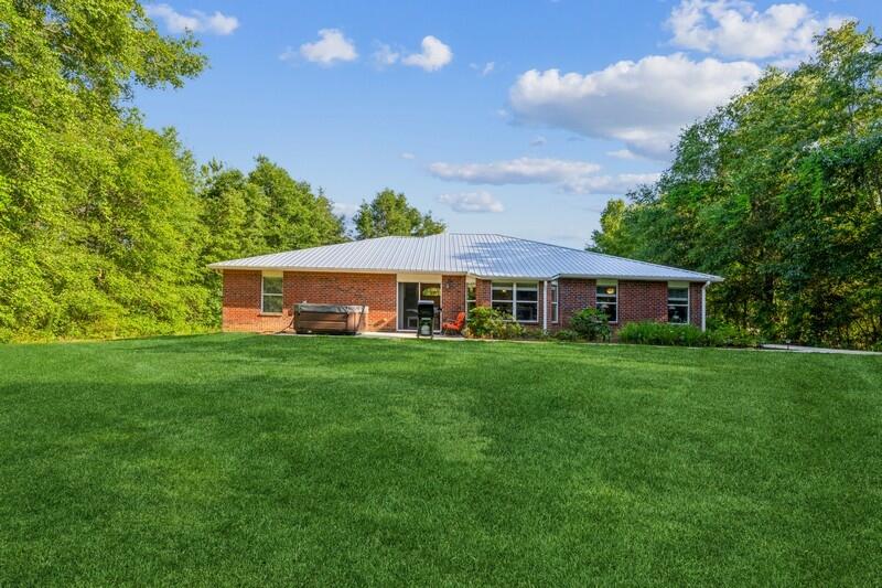 COUNTRYWOOD EST - Residential